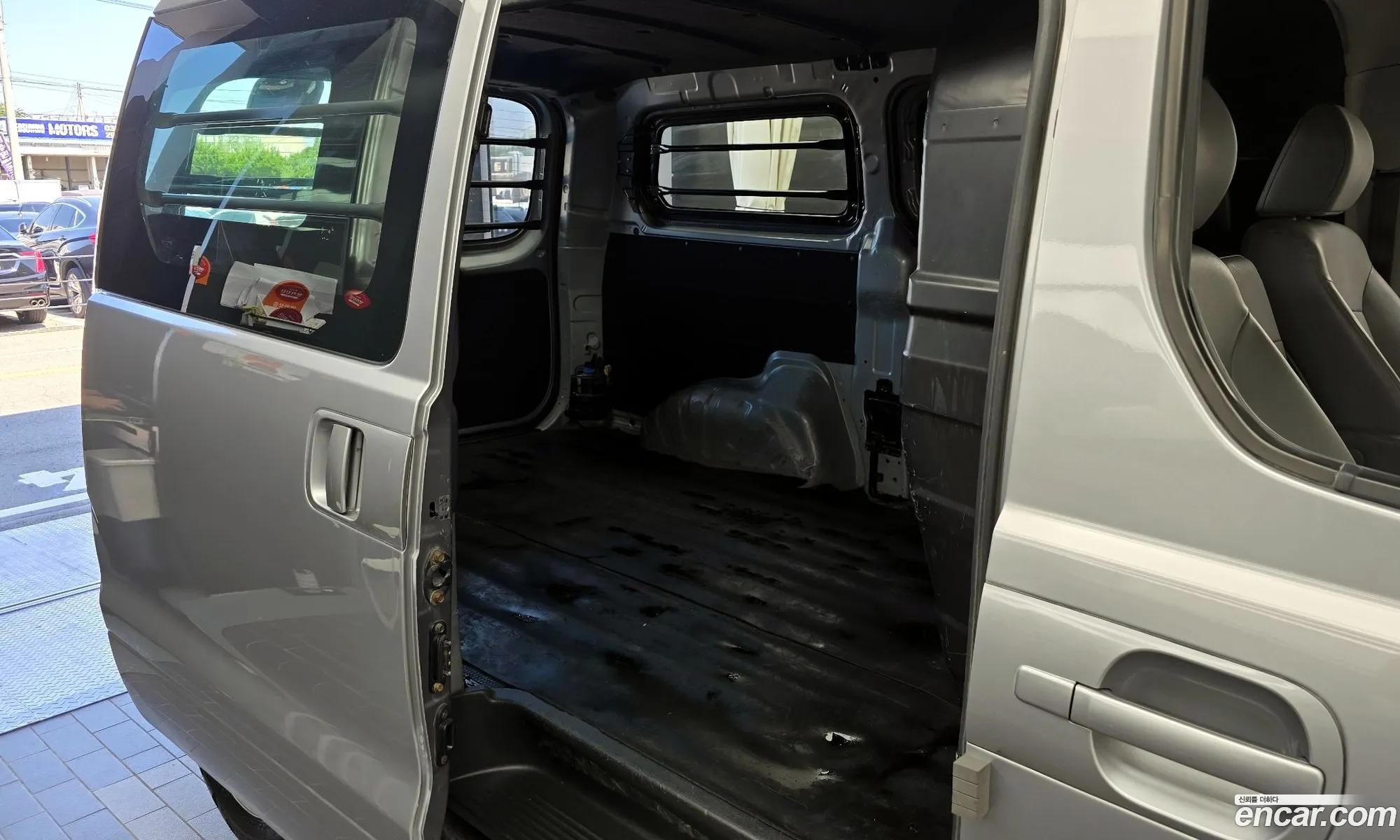 Hyundai Grand Starex 2018 — 3