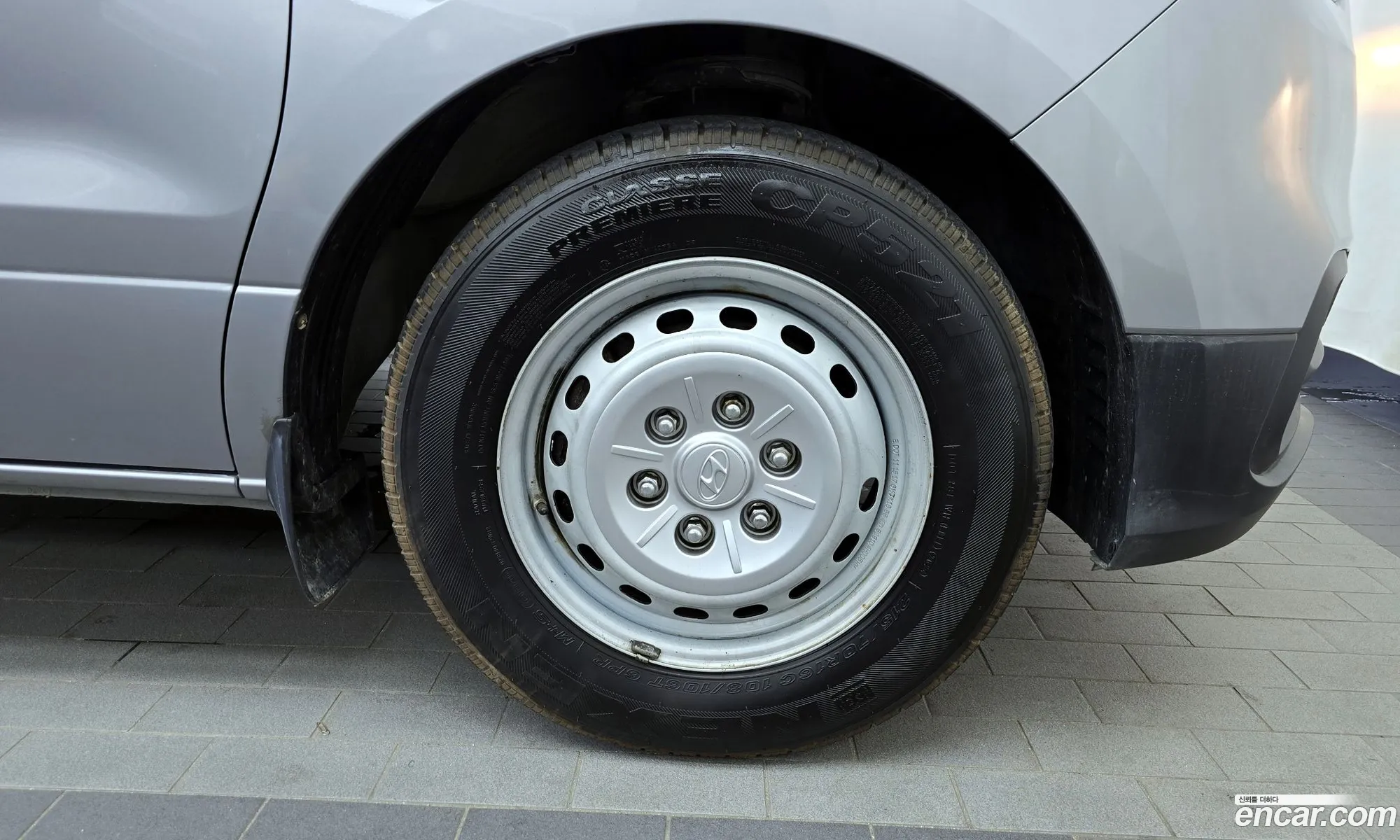 Hyundai Grand Starex 2018 — 13