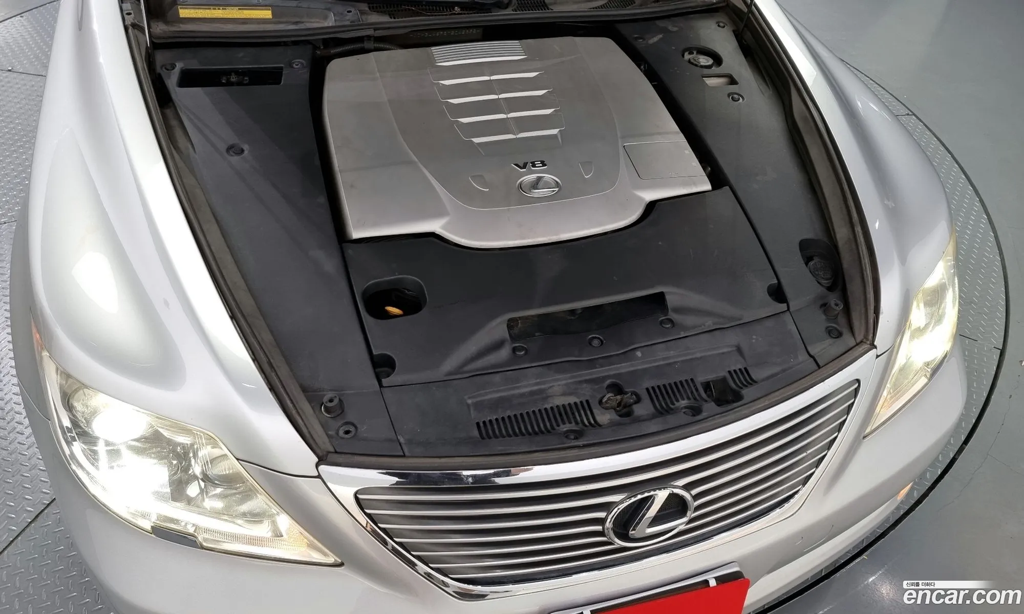 Lexus LS460L 2007 JTHBL46F875045895 — 18