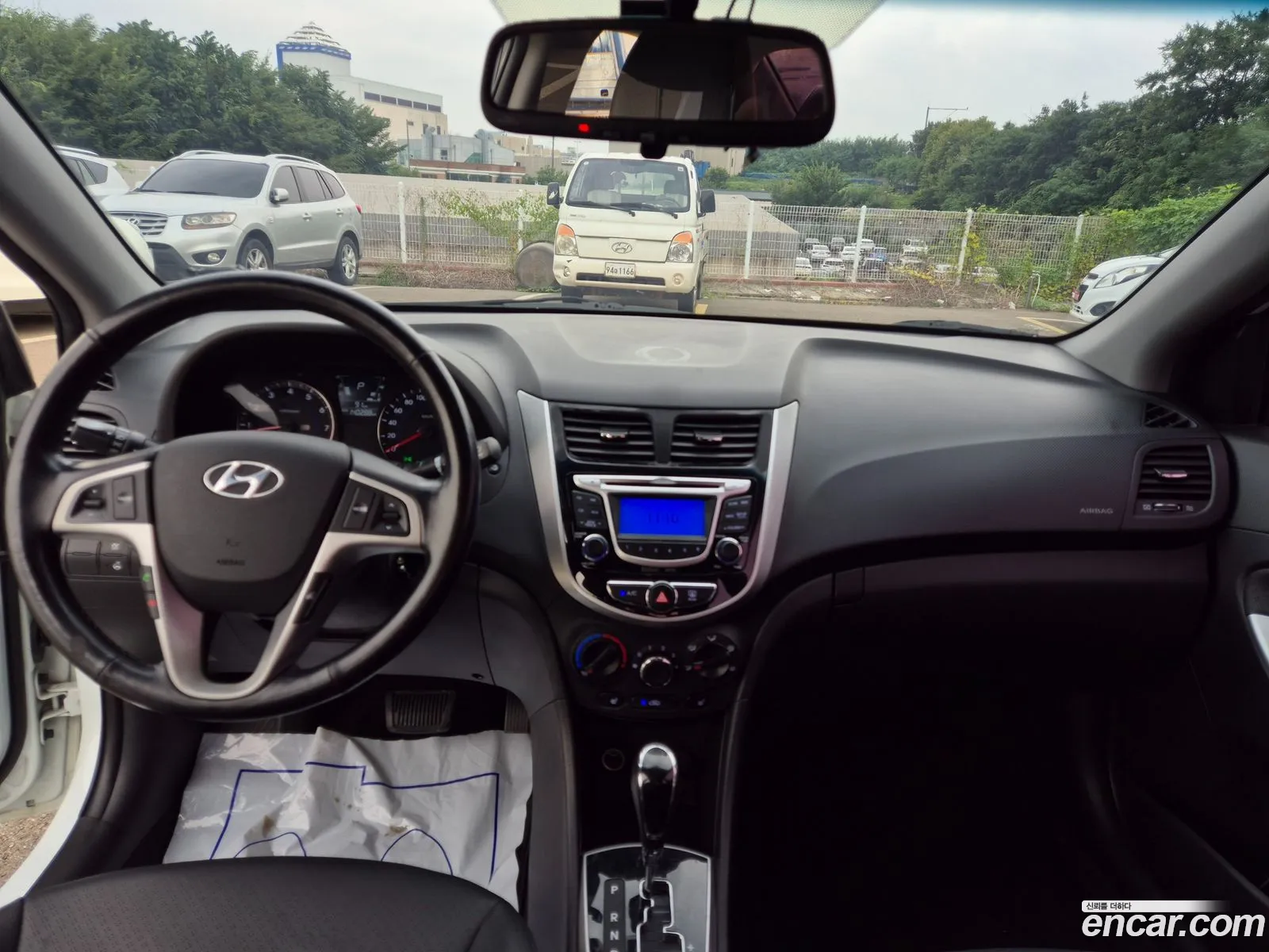 Hyundai Accent 2014 — 3