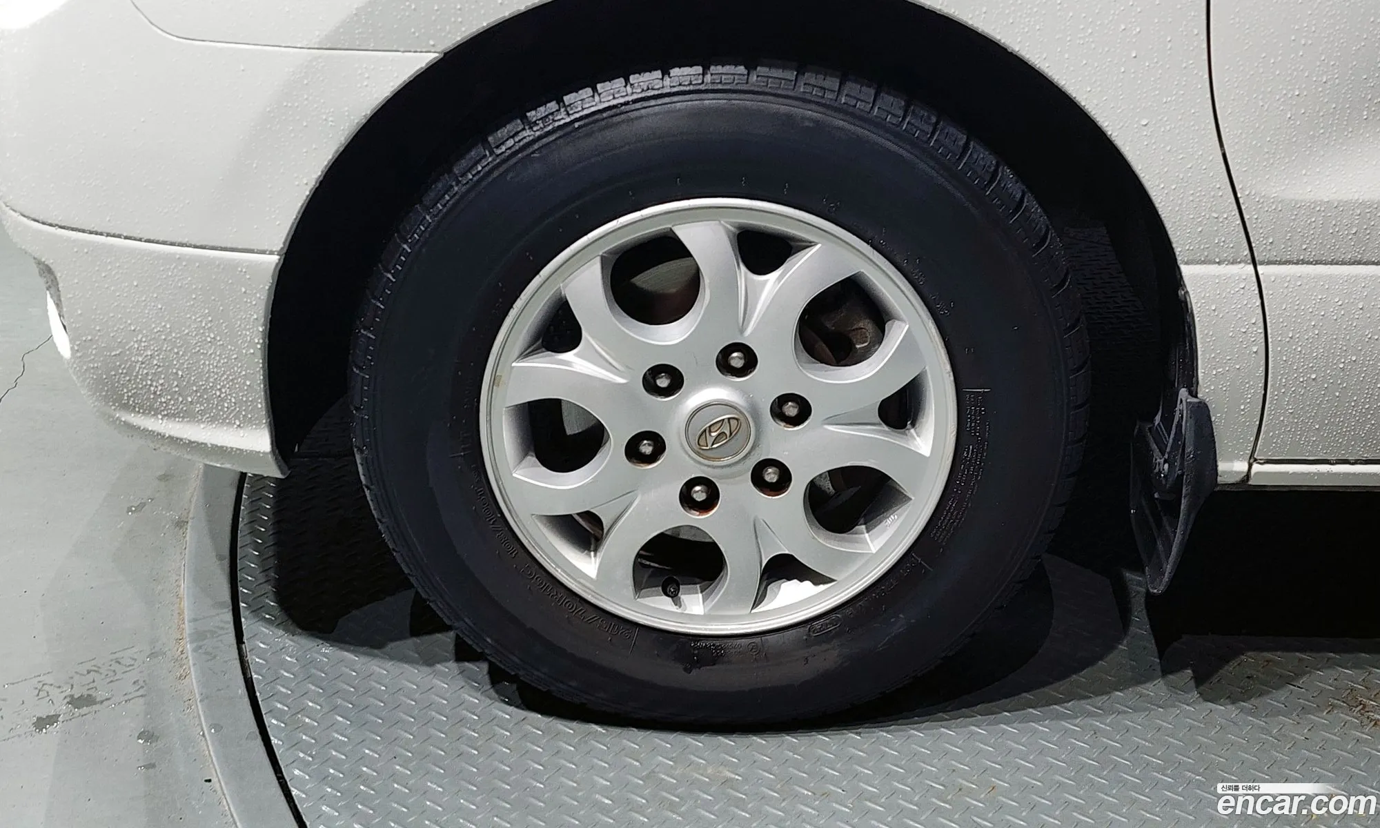Hyundai Grand Starex 2010 — 3