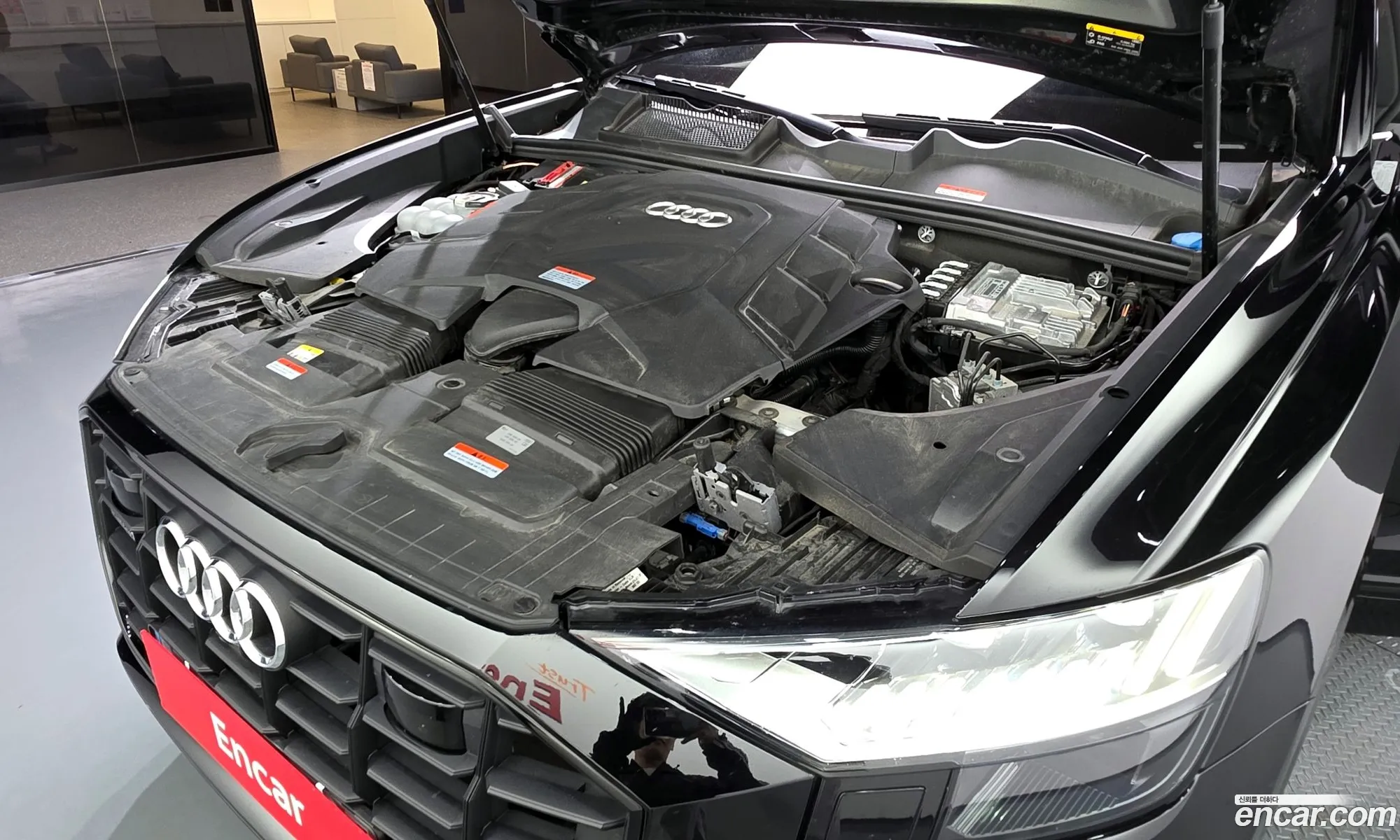 Audi Q8 2023 — 16