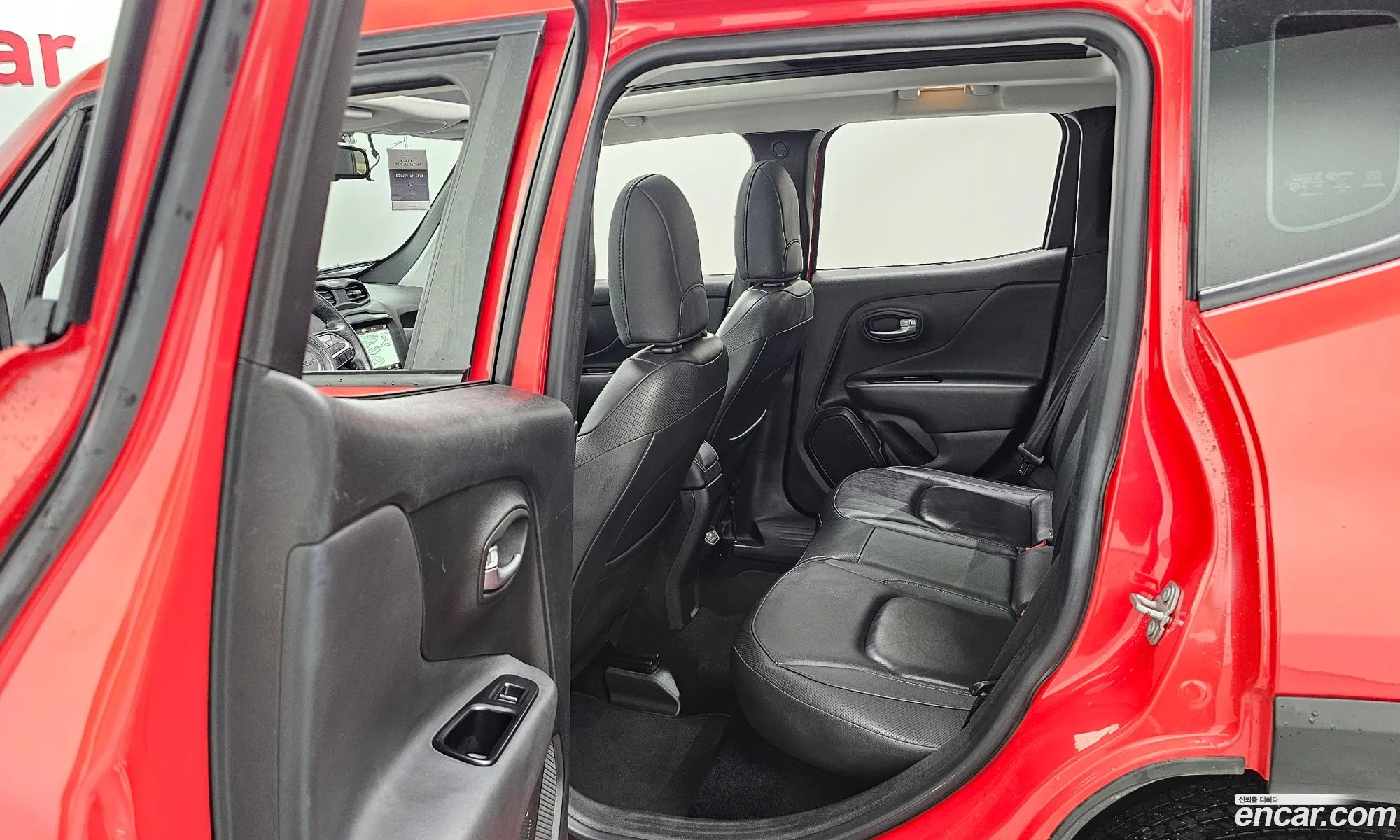 Jeep Renegade 2021 1C4NJCDB0MPM48834 — 6
