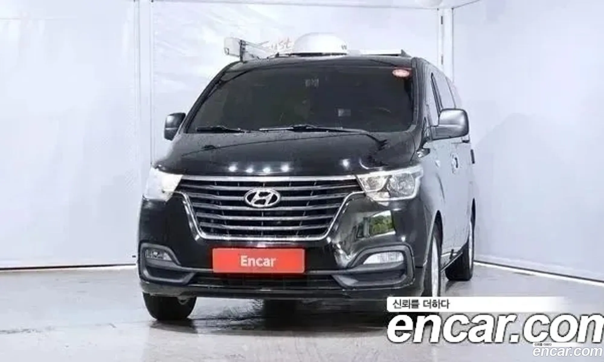 Hyundai Grand Starex 2018 — 13