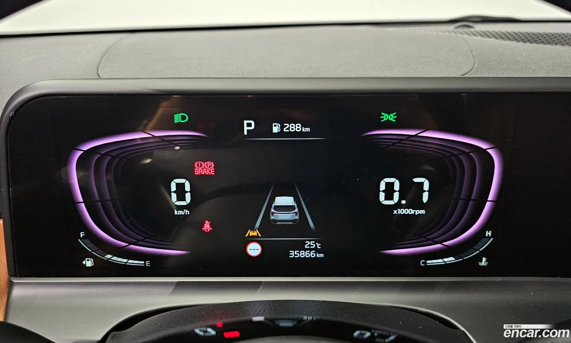 Kia Seltos 2023 — 17