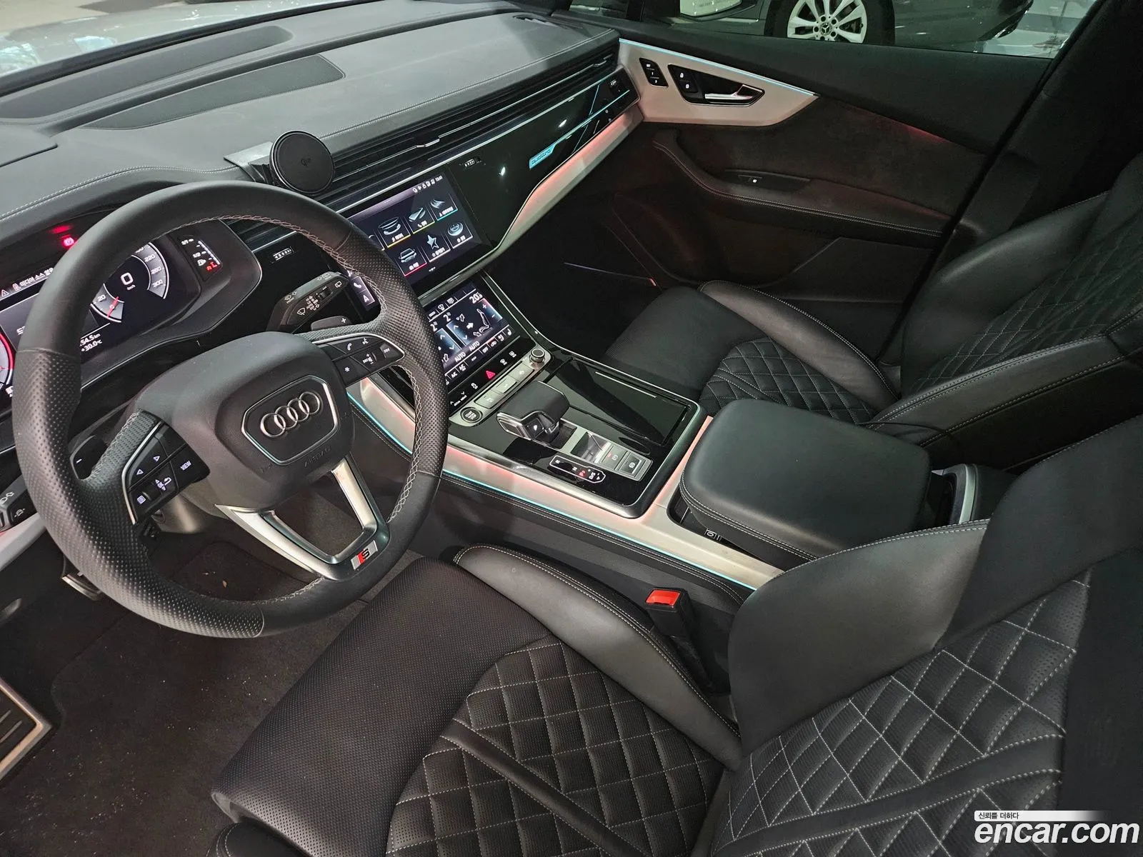 Audi Q7 2021 — 16
