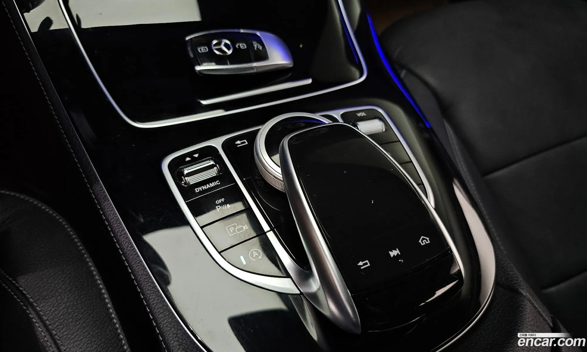 Mercedes-Benz E-Class W213 2017 WDDZF4CB4JA295874 — 13