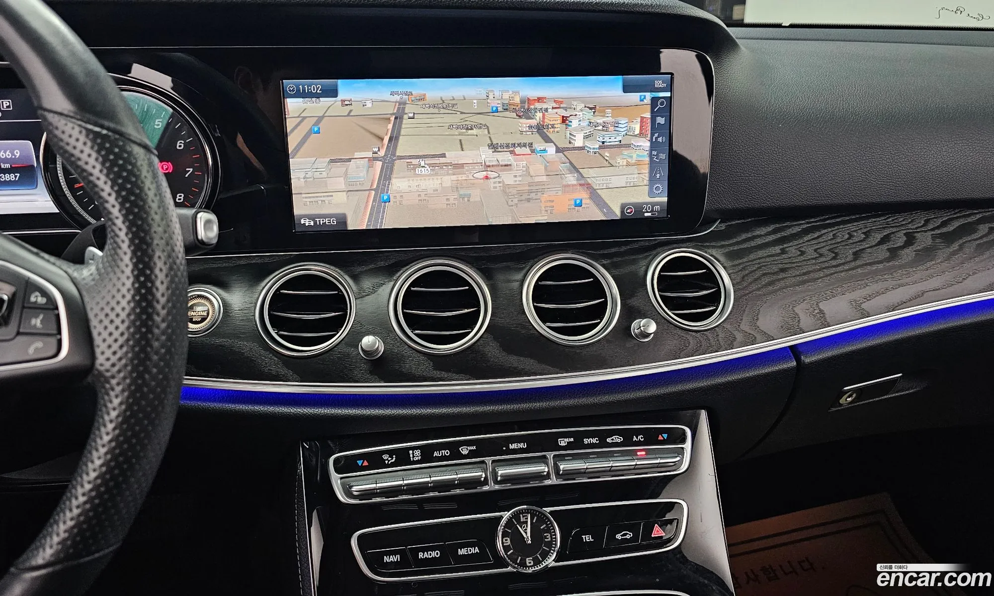Mercedes-Benz E-Class W213 2017 WDDZF4CB4JA295874 — 15