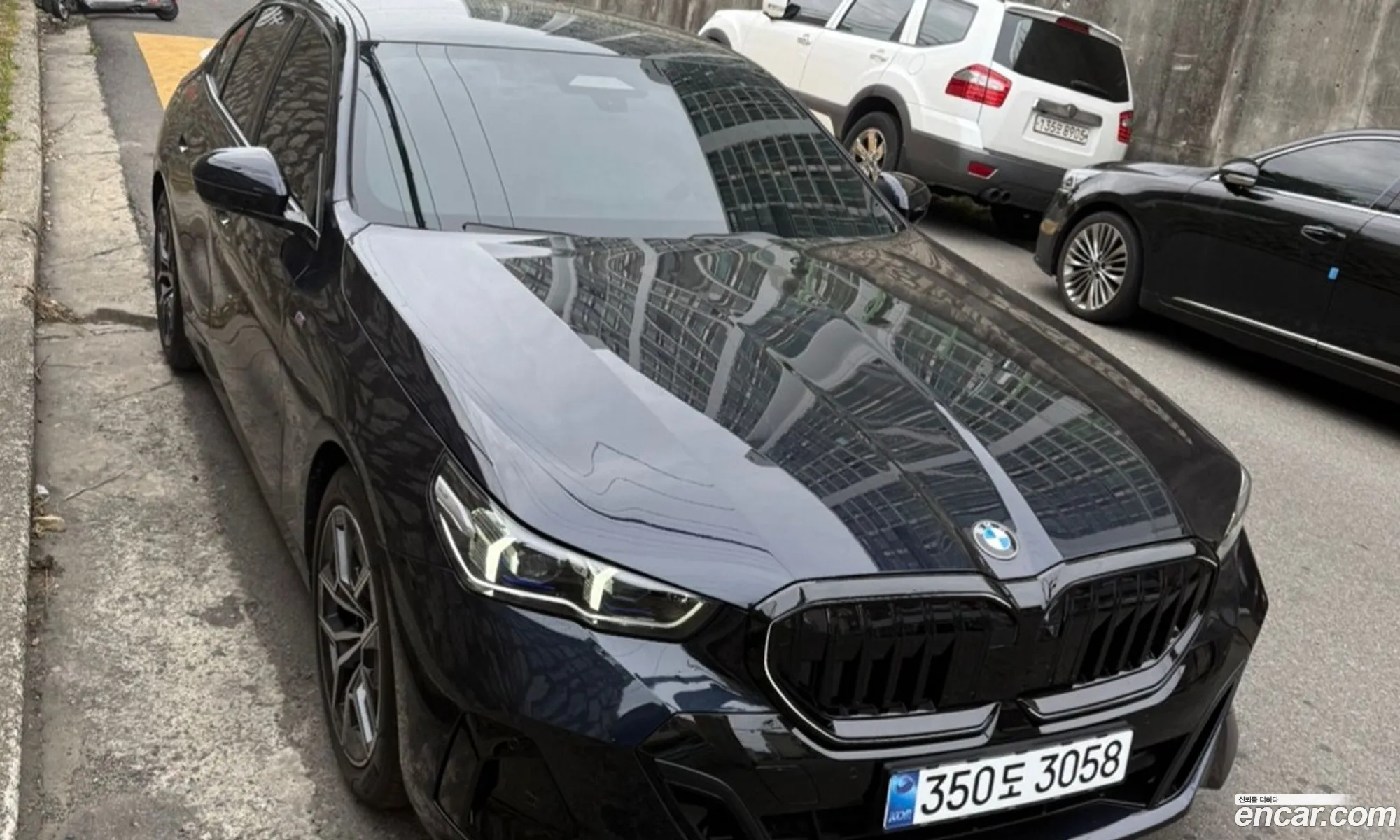 BMW 5 Series 2025 — 5