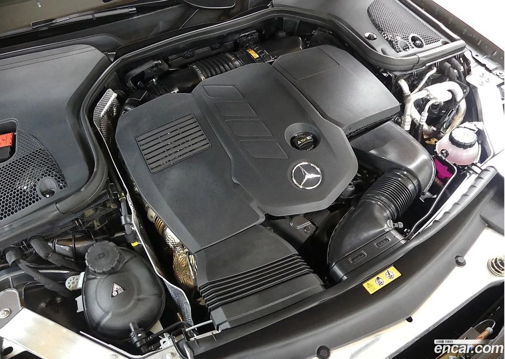 Mercedes-Benz CLS-Class C257 2023 — 13