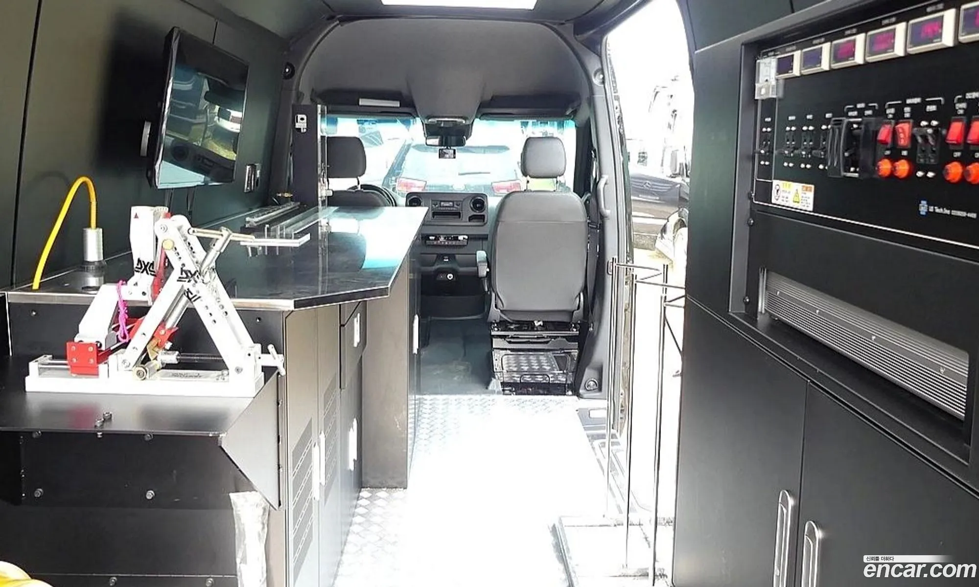 Mercedes-Benz Sprinter 2019 — 9