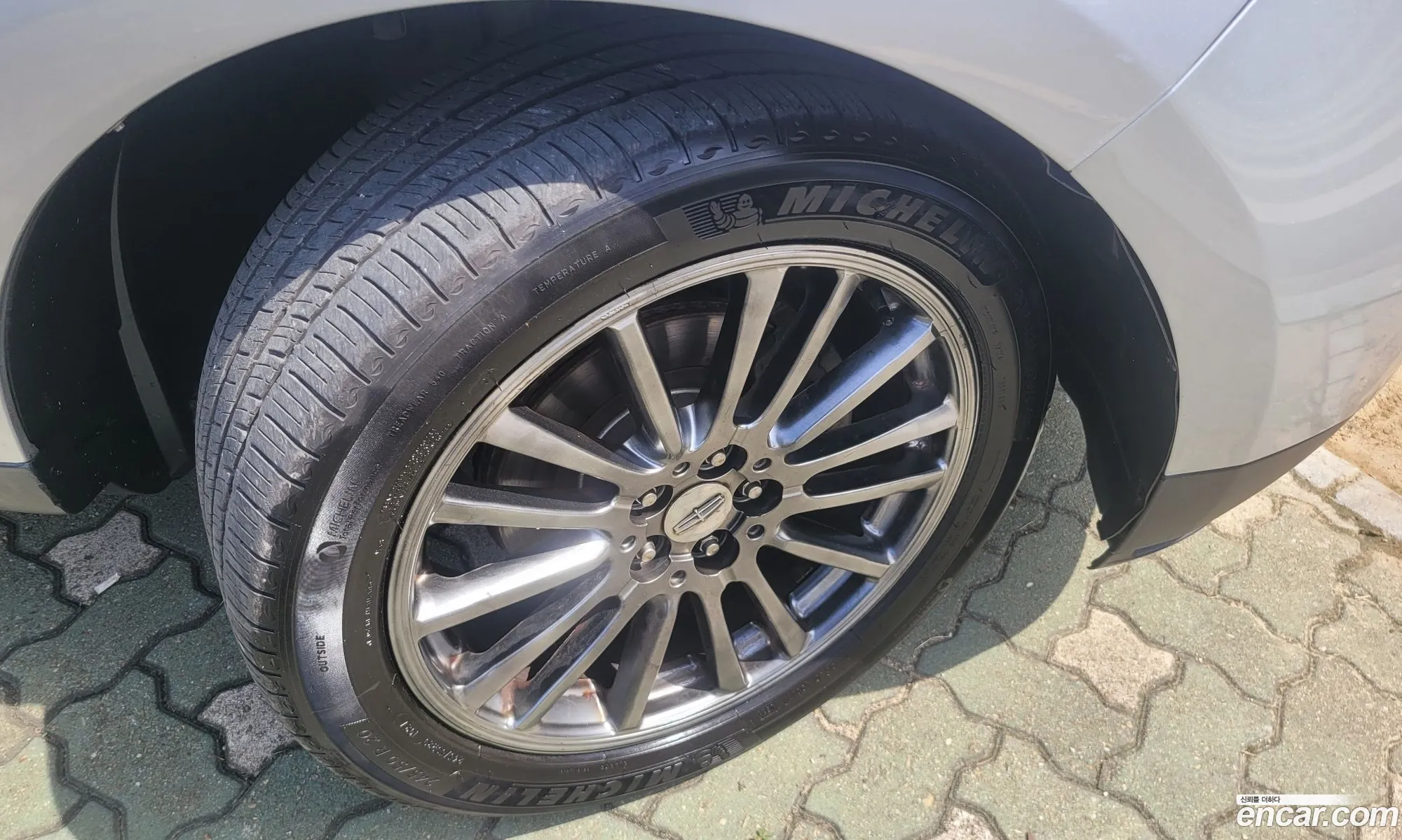 Lincoln MKX 2013 — 2