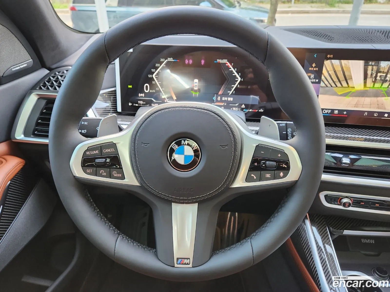 BMW X7 2025 — 7