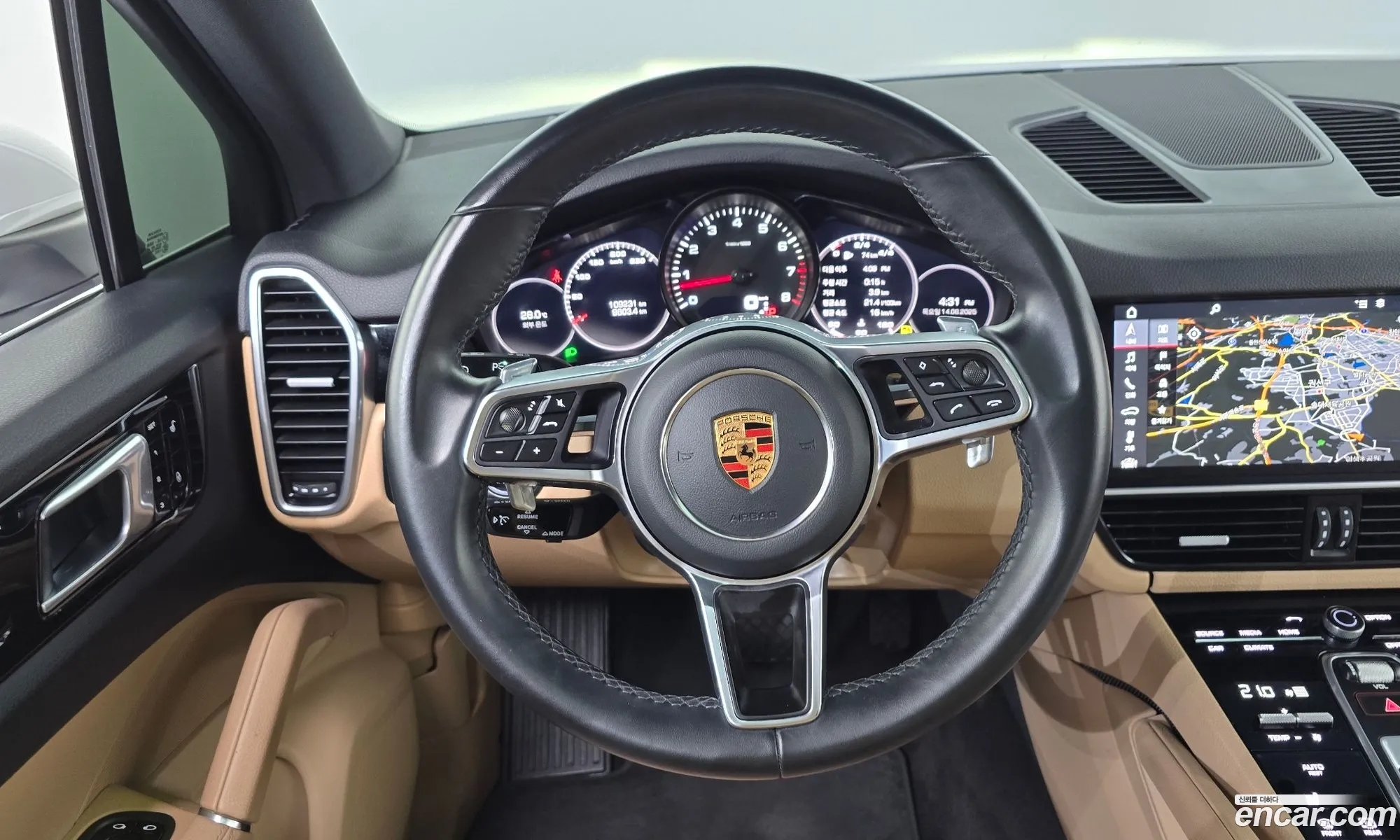 Porsche Cayenne 2019 — 12