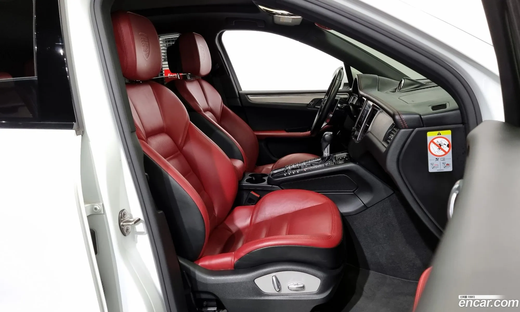 Porsche Macan 2018 WP1AG2952JLB63323 — 10