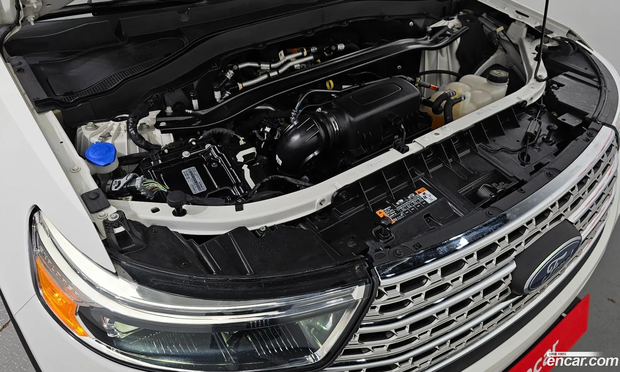 Ford Explorer 6th Gen 2023 1FMSK8FH181818181 — 11