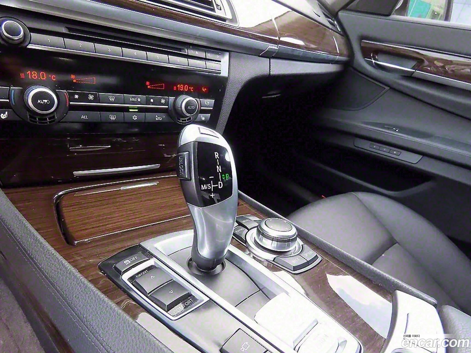 BMW 7 Series 2009 — 13