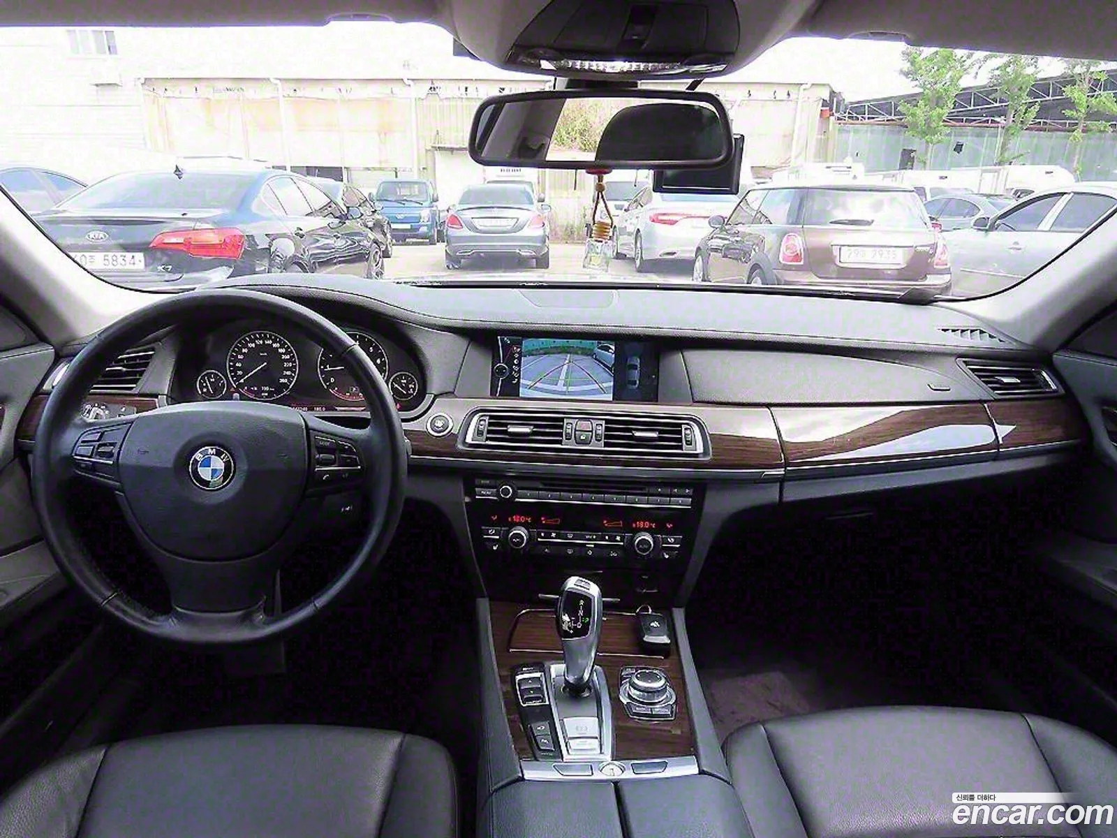 BMW 7 Series 2009 — 7