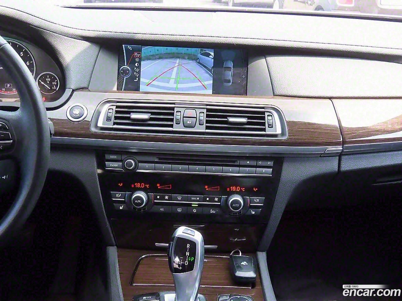 BMW 7 Series 2009 — 12