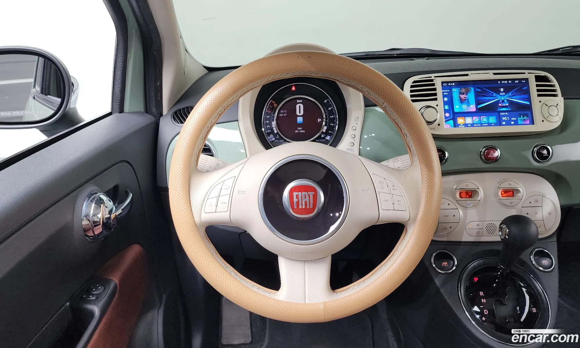 Fiat 500 2015 3C3CFFCR3FT721924 — 14