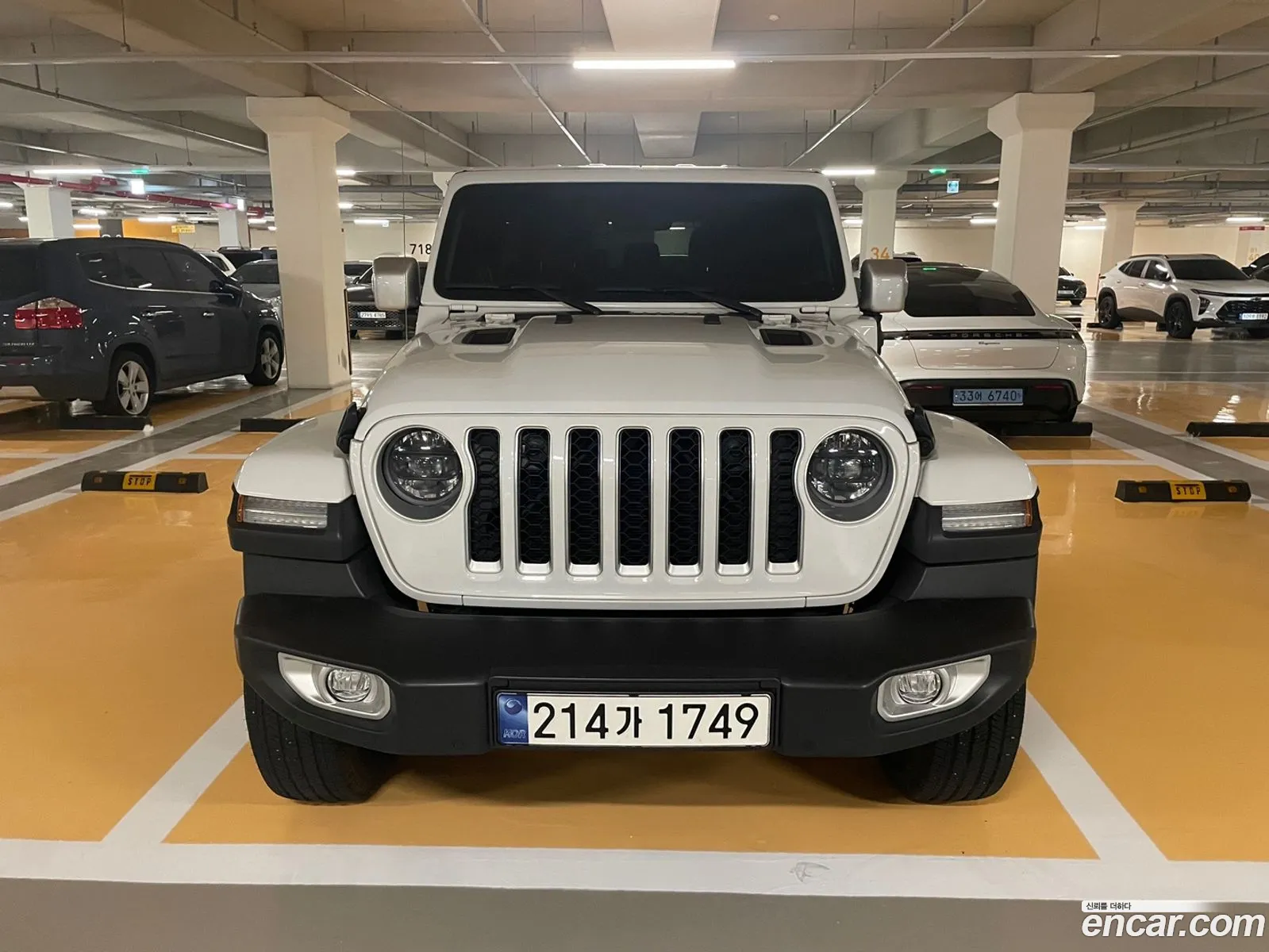Jeep Wrangler 2023 — 10