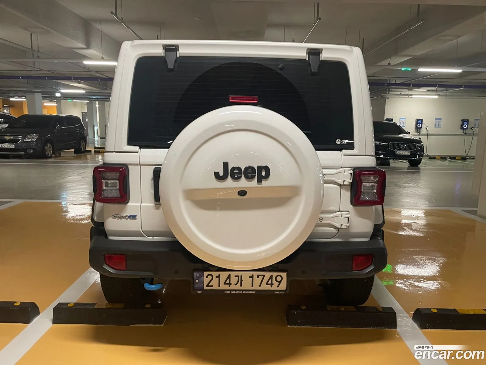 Jeep Wrangler 2023 — 13
