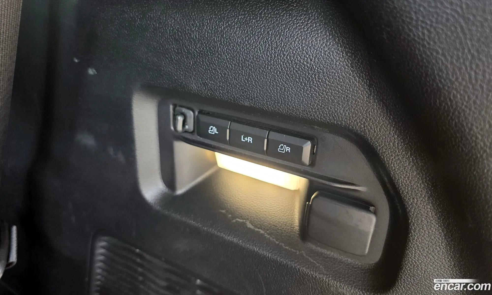 Ford Explorer 6th Gen 2022 — 9