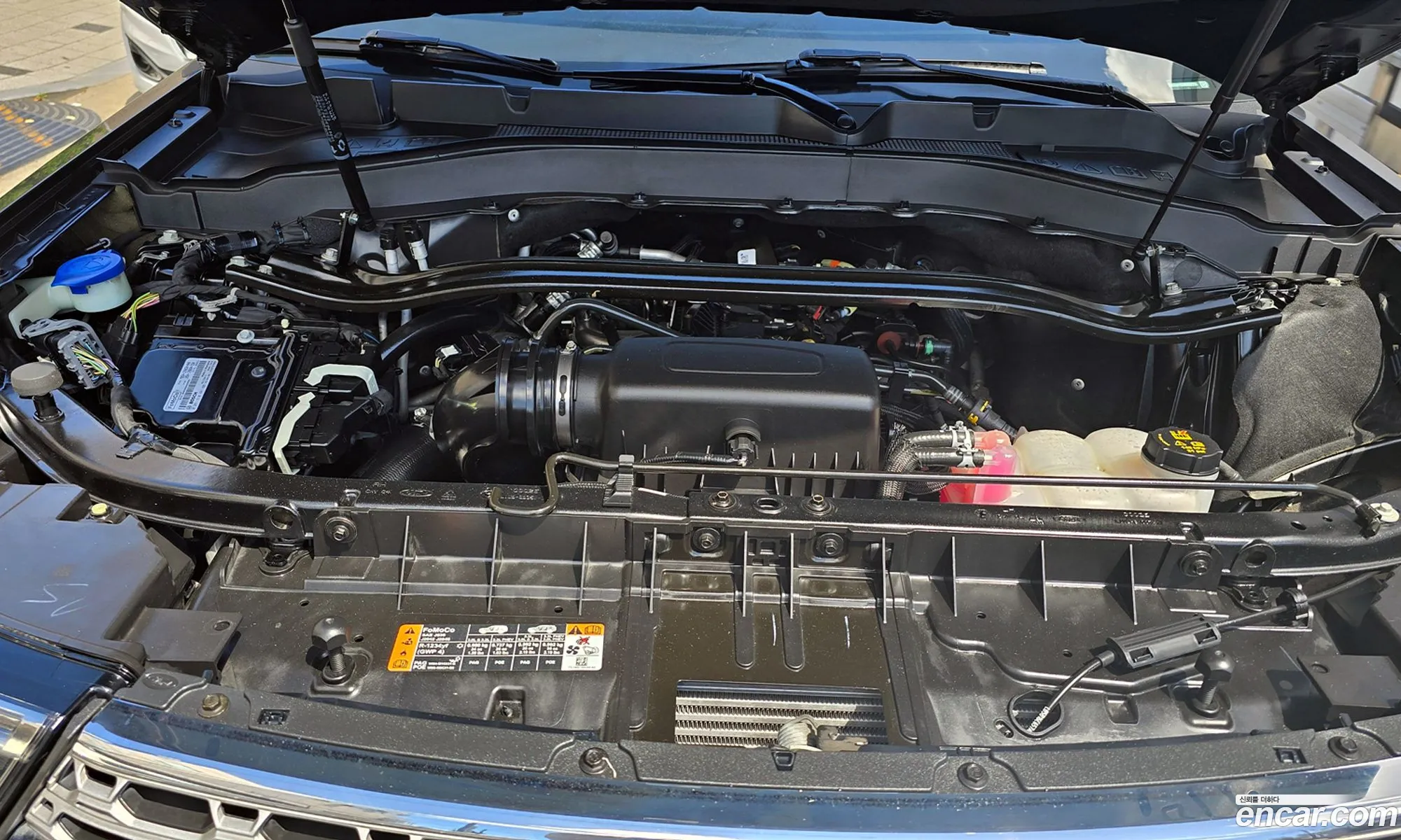 Ford Explorer 6th Gen 2022 — 20