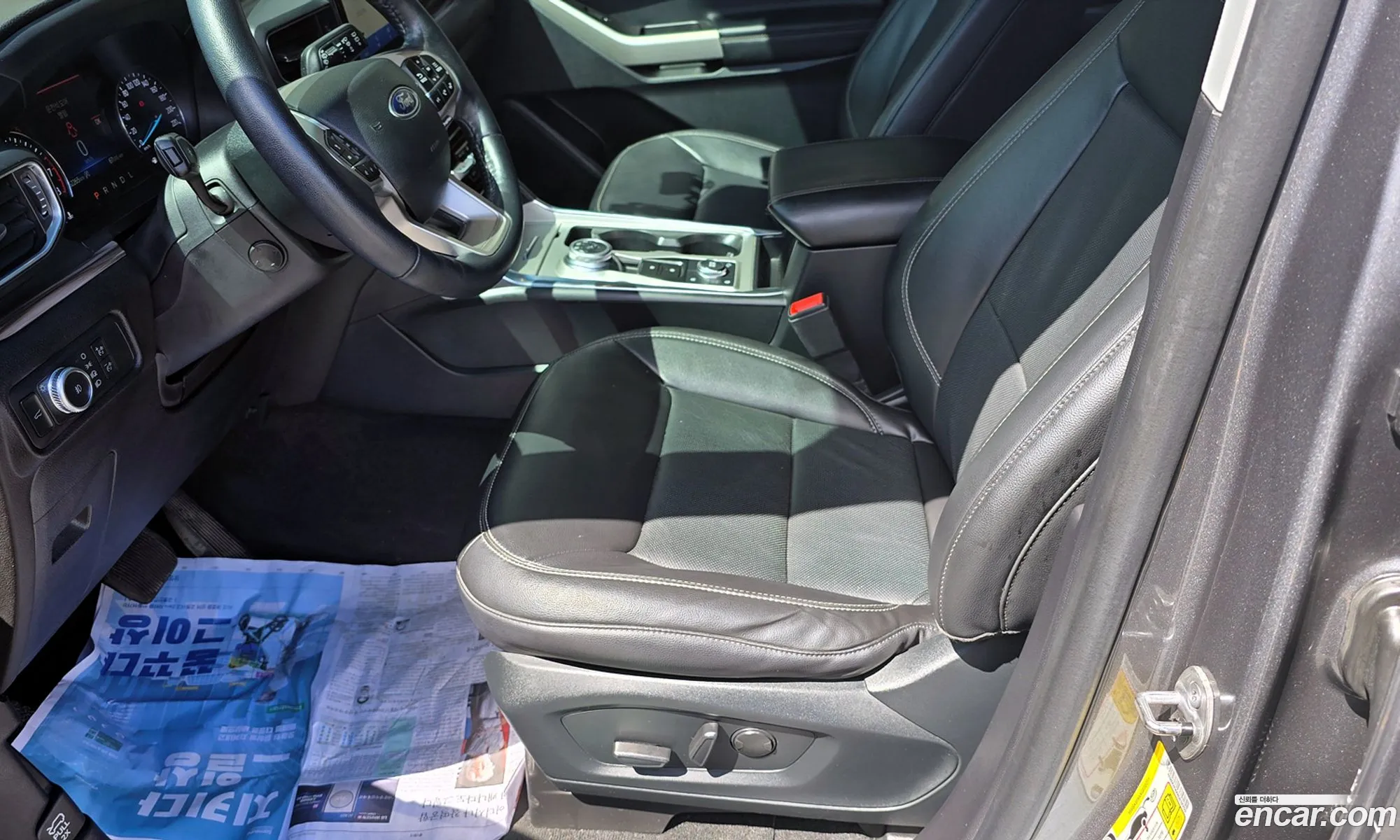 Ford Explorer 6th Gen 2022 — 17
