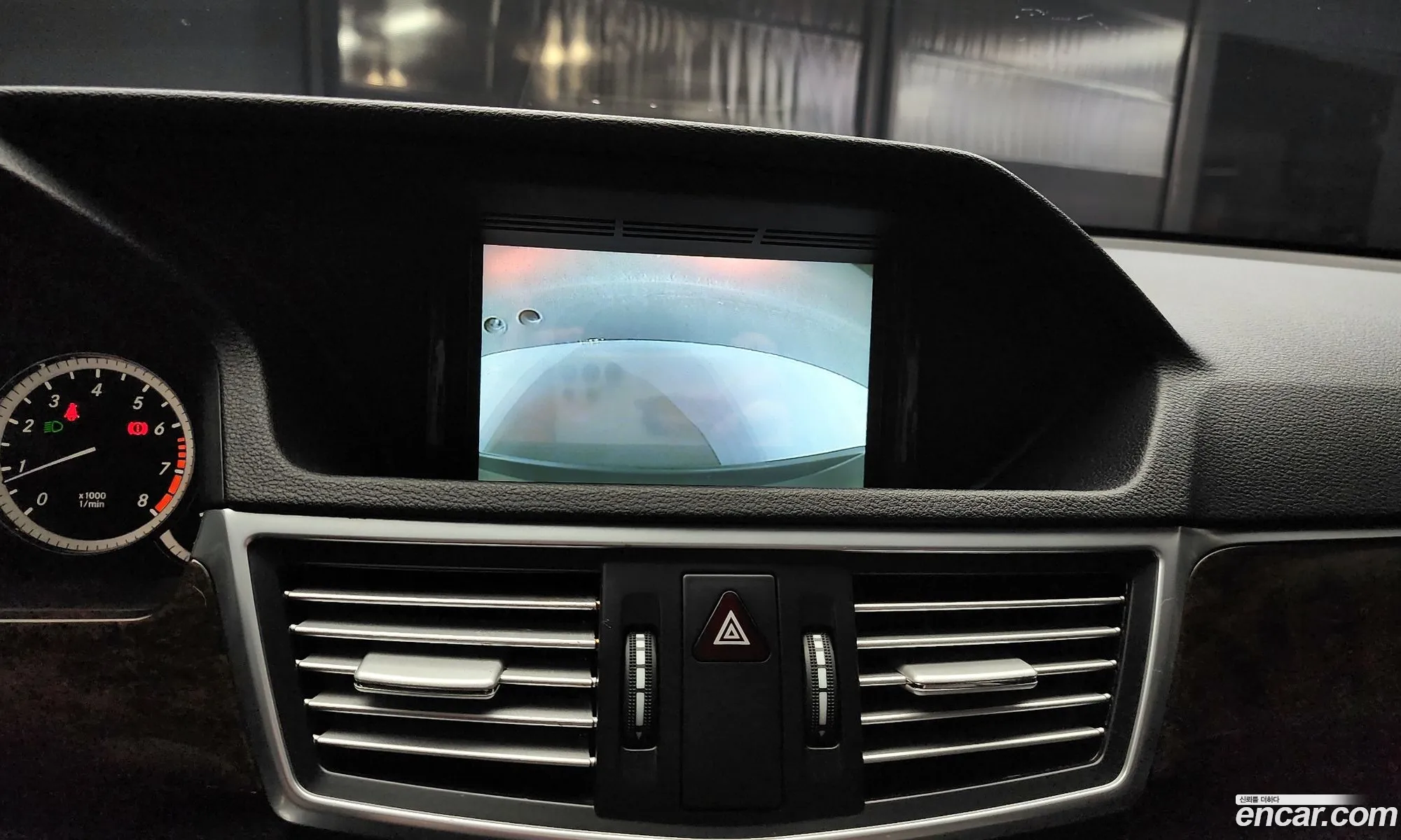 Mercedes-Benz E-Class W212 2012 WDDHF4JB2CA655810 — 2