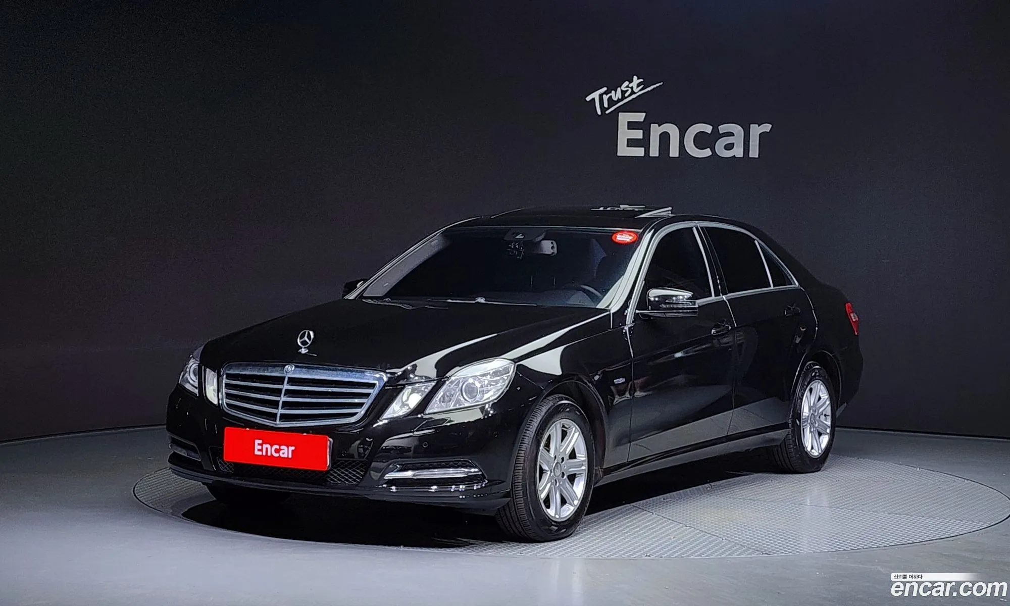 Mercedes-Benz E-Class W212 2012 WDDHF4JB2CA655810 — 18