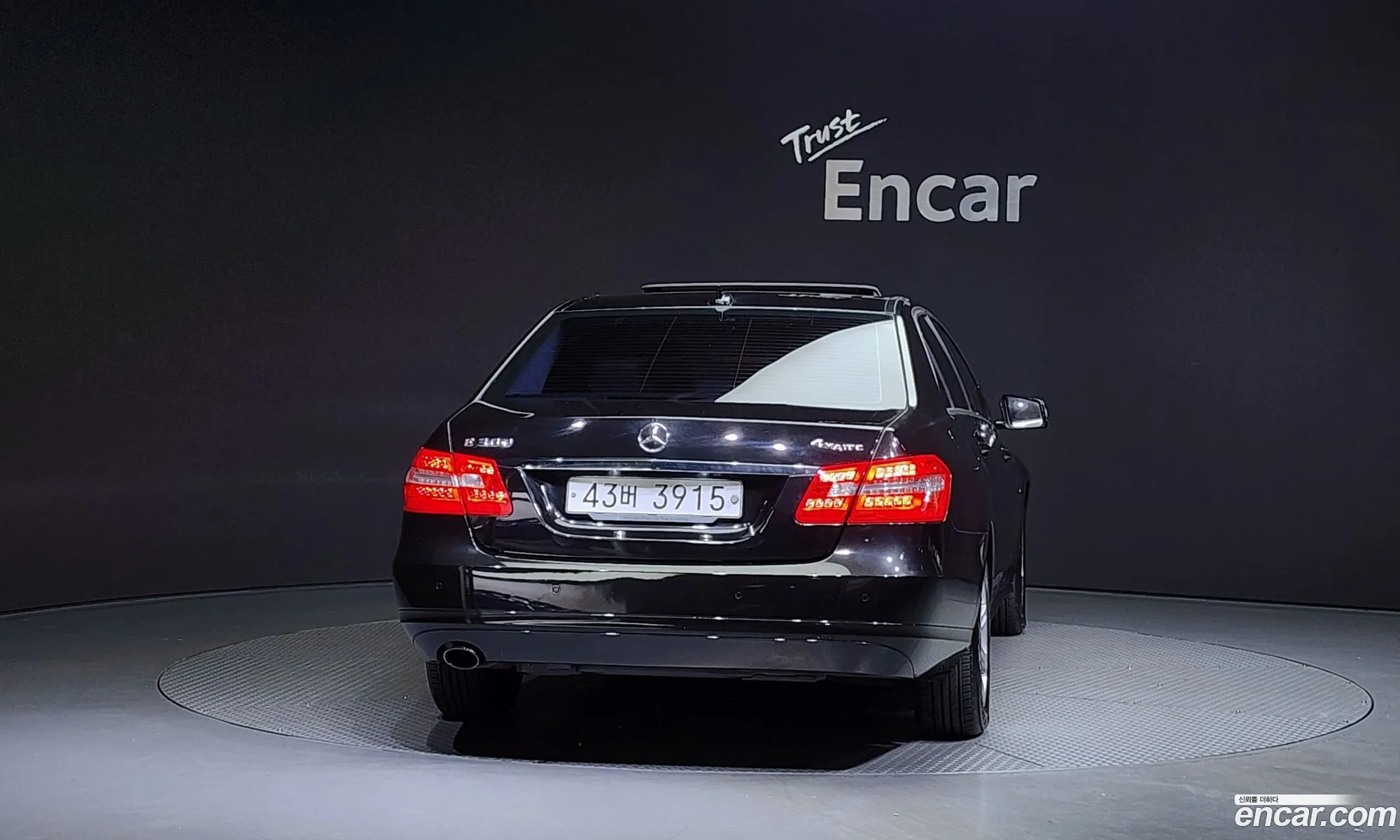 Mercedes-Benz E-Class W212 2012 WDDHF4JB2CA655810 — 8