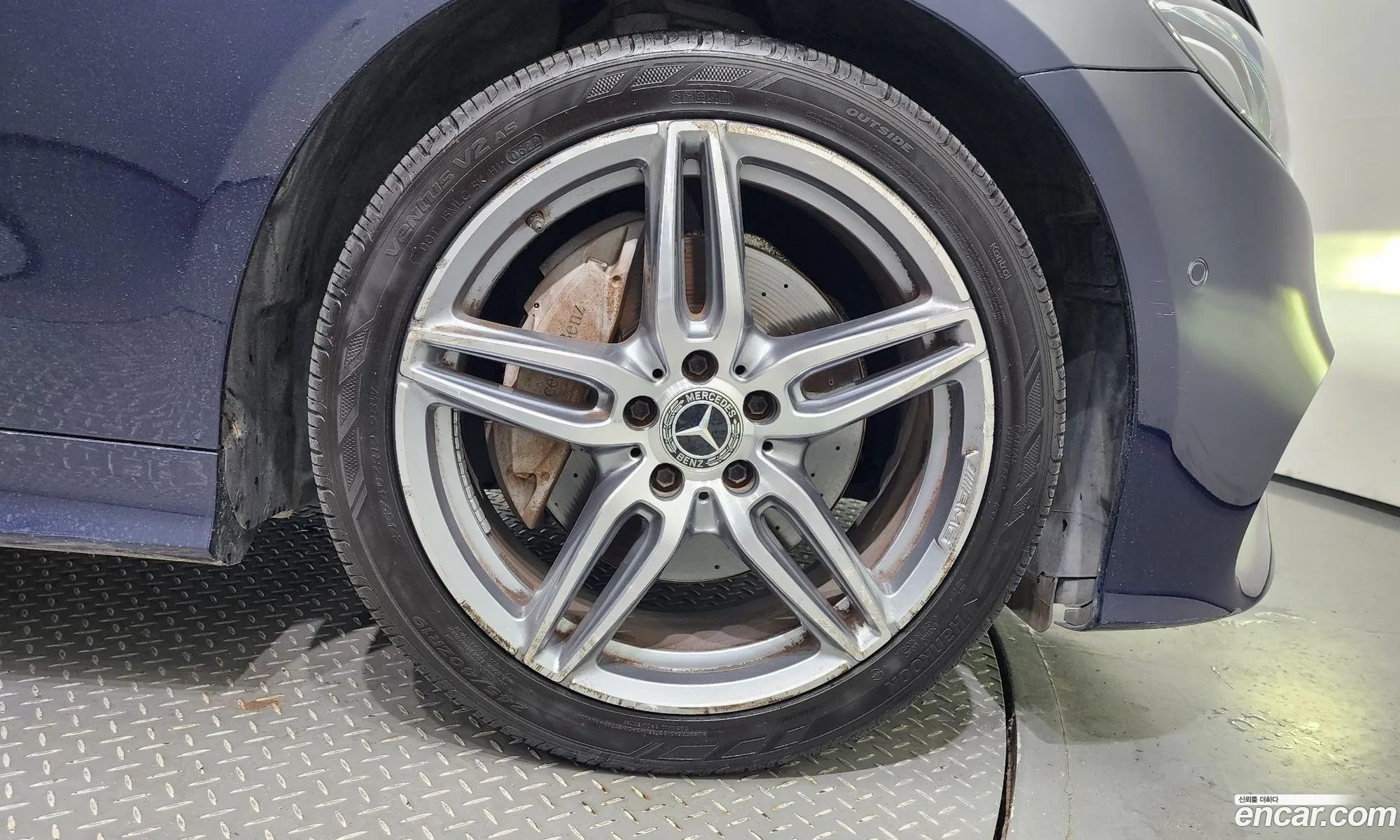 Mercedes-Benz E-Class W213 2017 WDD1J1EB6HF018213 — 17