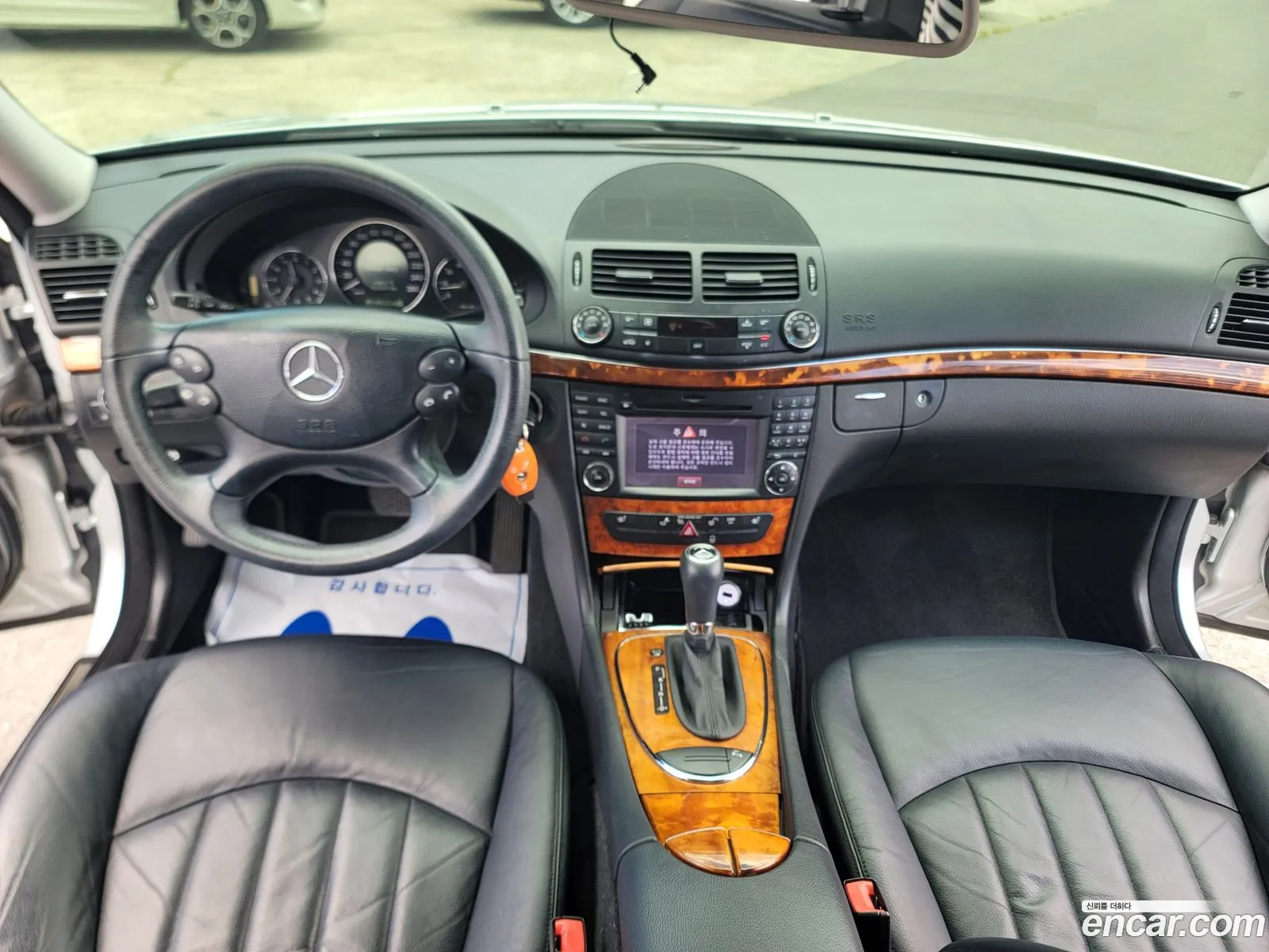 Mercedes-Benz E-Class W211 2009 — 16