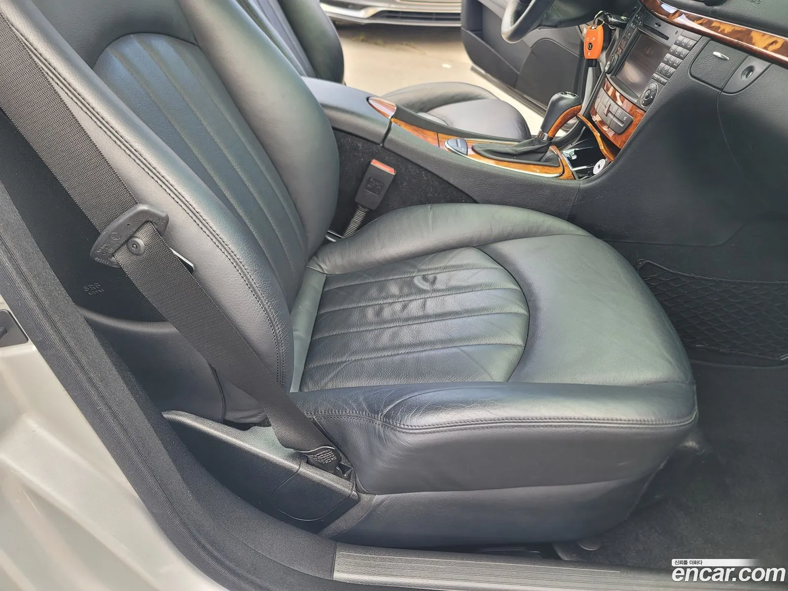 Mercedes-Benz E-Class W211 2009 — 9