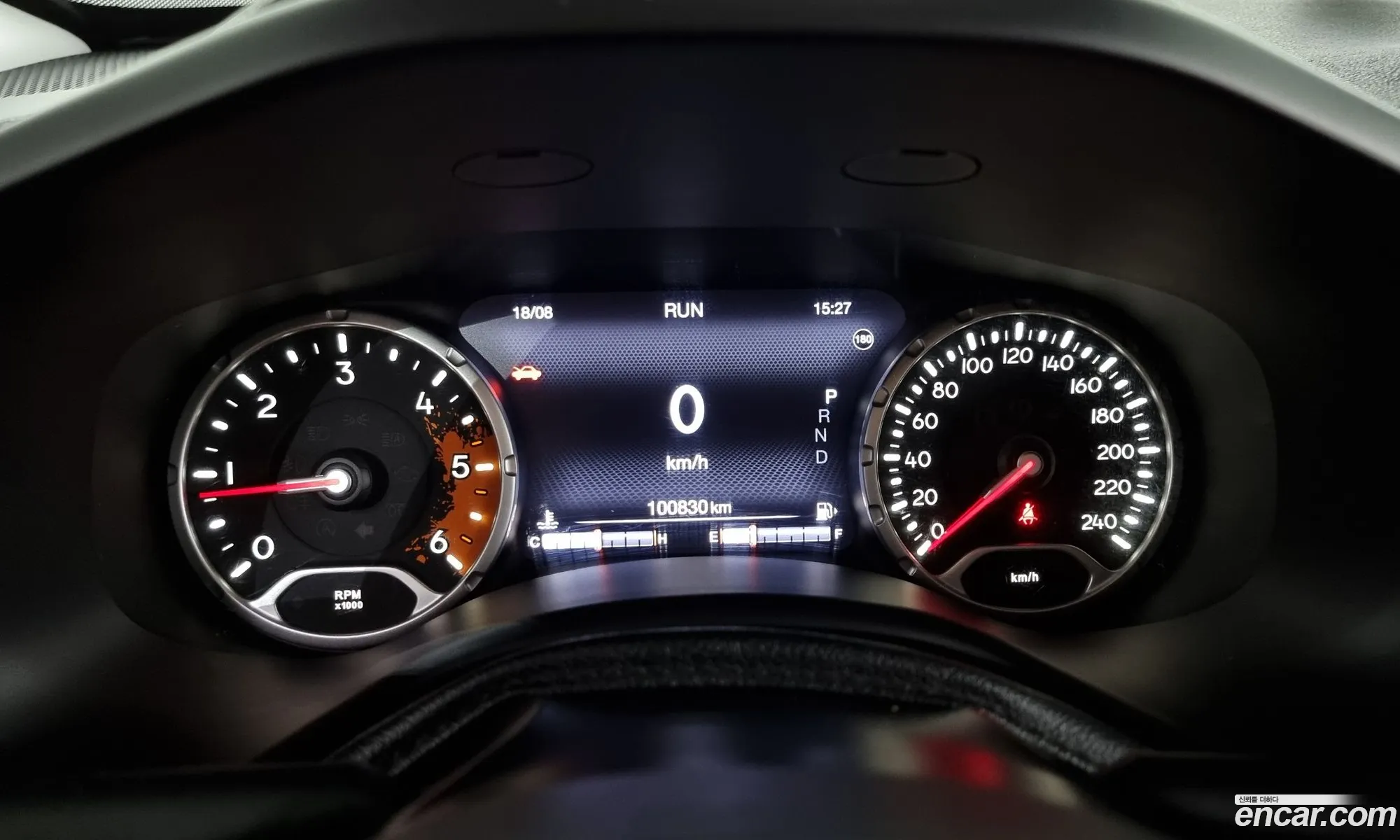 Jeep Renegade 2015 — 2