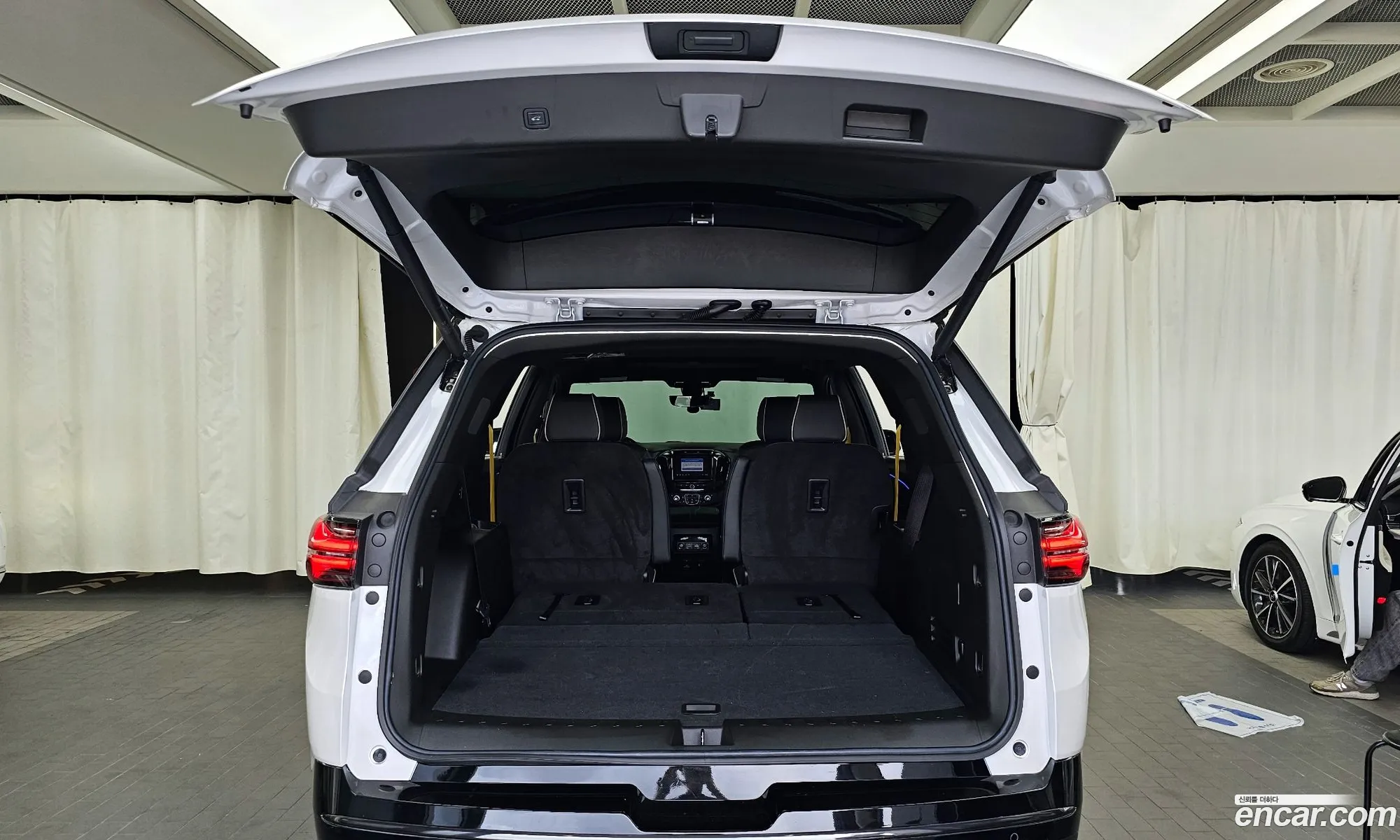 Chevrolet (GM Daewoo) Traverse 2022 — 20
