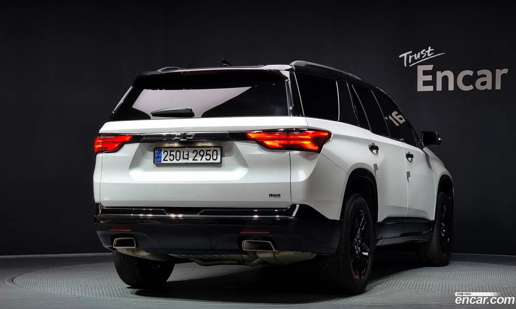 Chevrolet (GM Daewoo) Traverse 2022 — 3