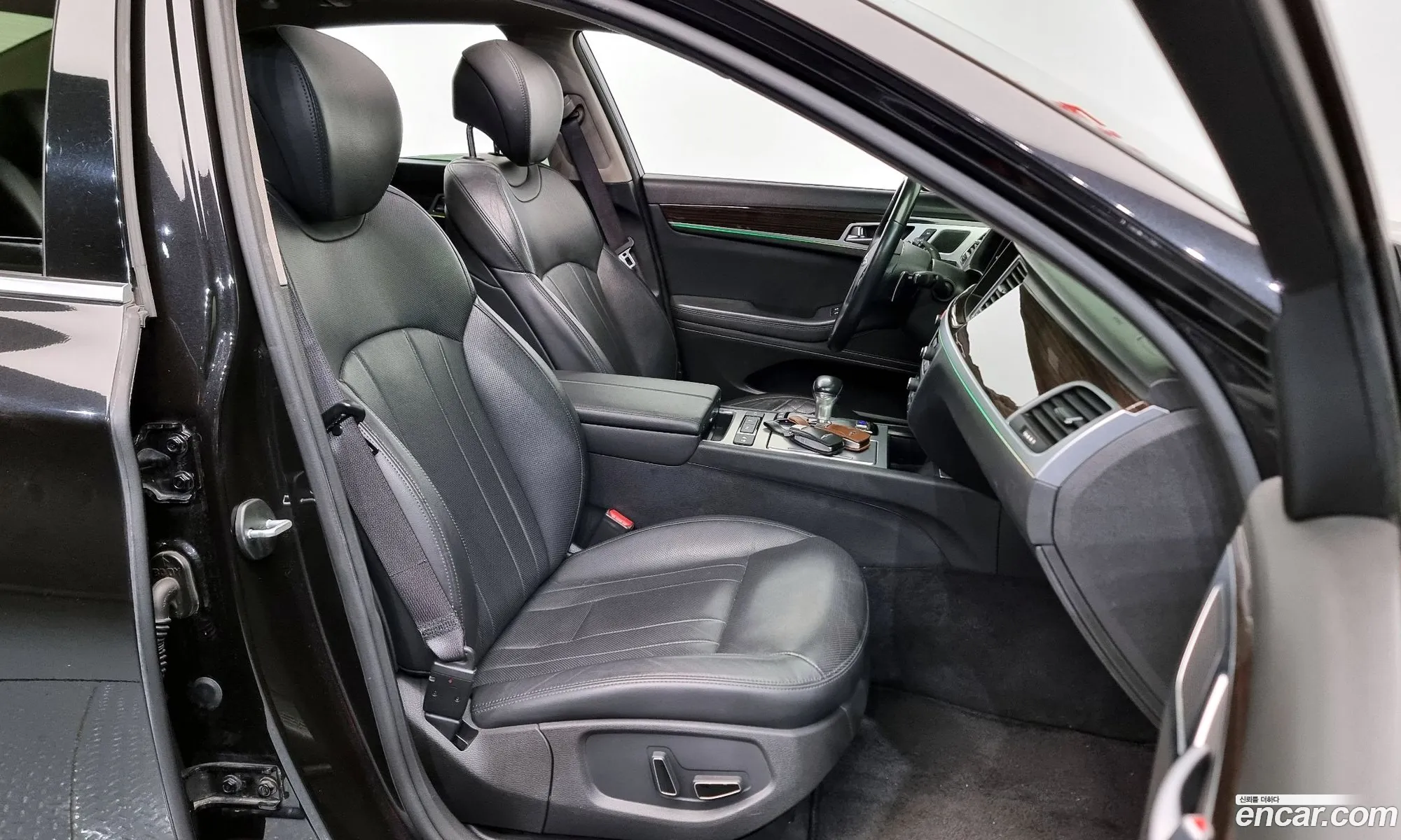 Genesis G80 2017 — 3