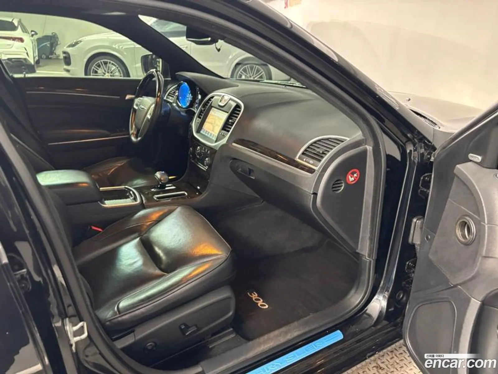 Chrysler 300C 2013 — 15