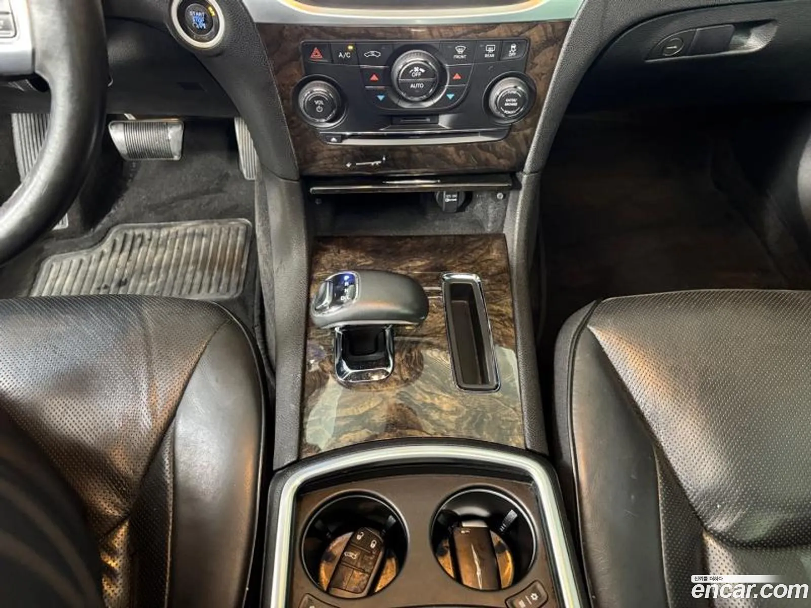 Chrysler 300C 2013 — 6