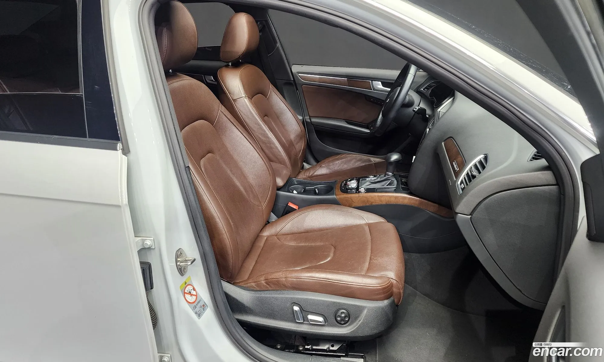 Audi A4 2015 WAUZZZ8K2FA079355 — 16