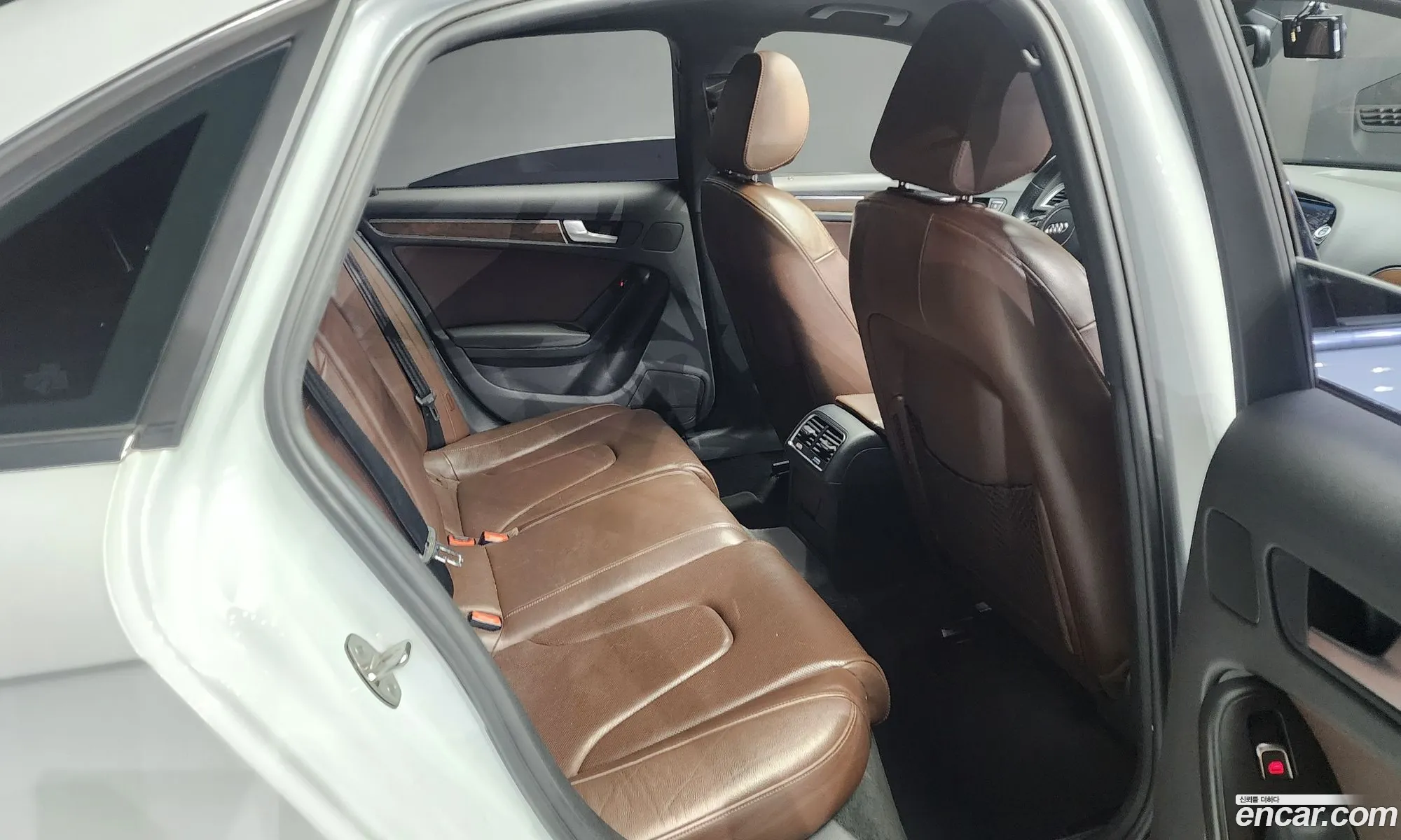Audi A4 2015 WAUZZZ8K2FA079355 — 9