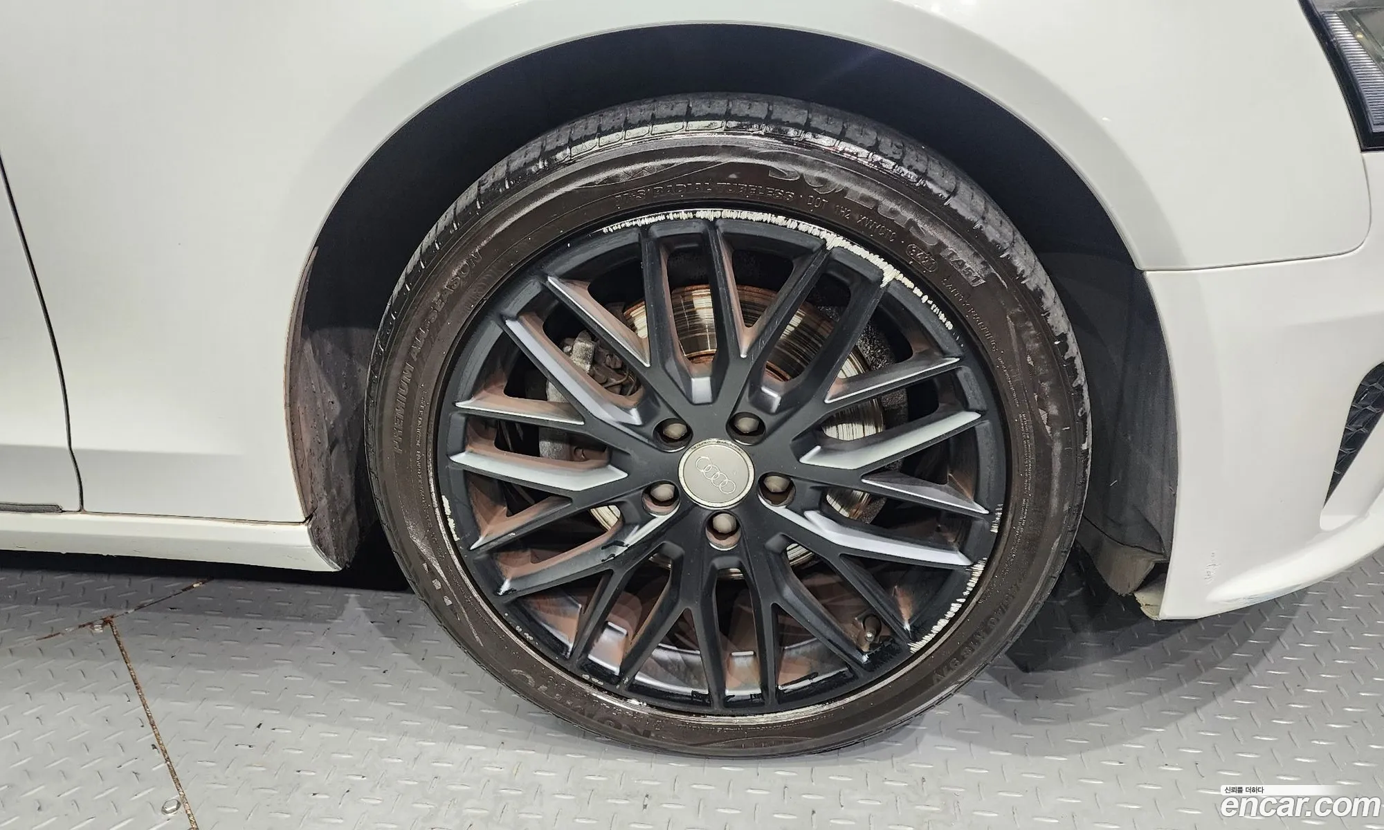 Audi A4 2015 WAUZZZ8K2FA079355 — 14