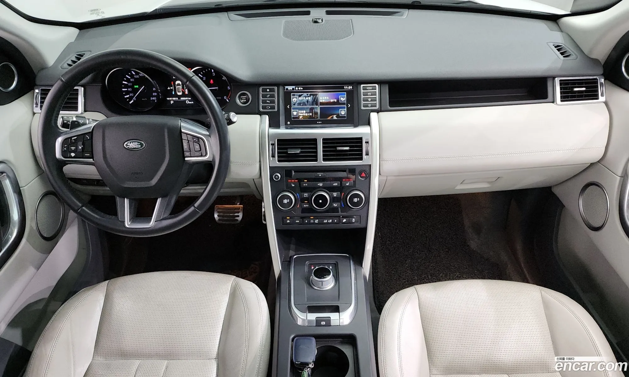 Land Rover Discovery Sport 2016 — 10