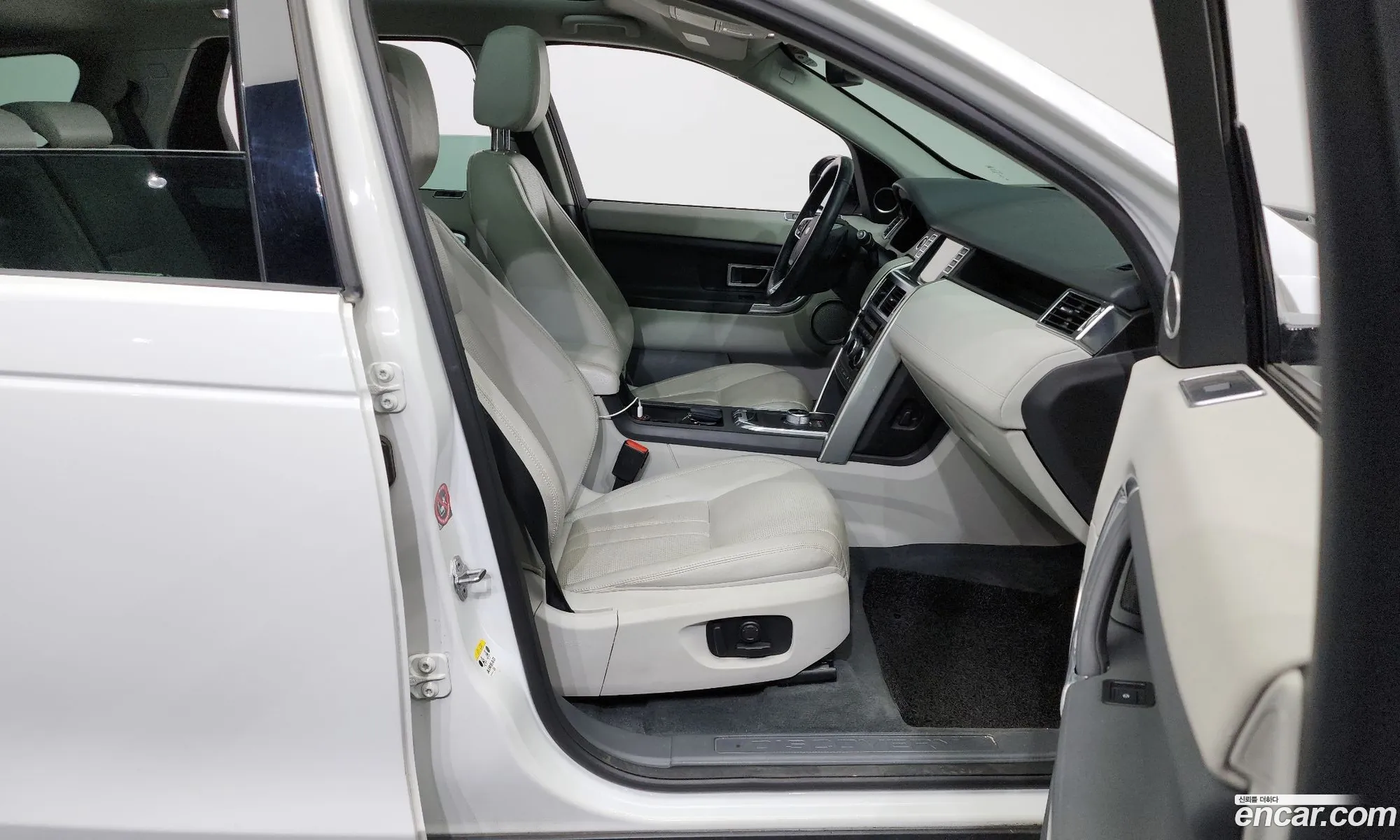 Land Rover Discovery Sport 2016 — 6