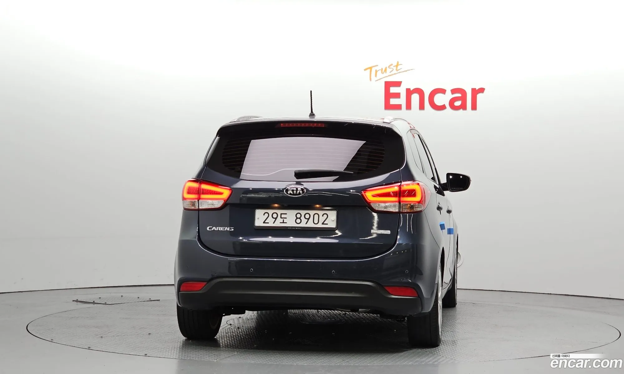 Kia Carens 2014 — 14