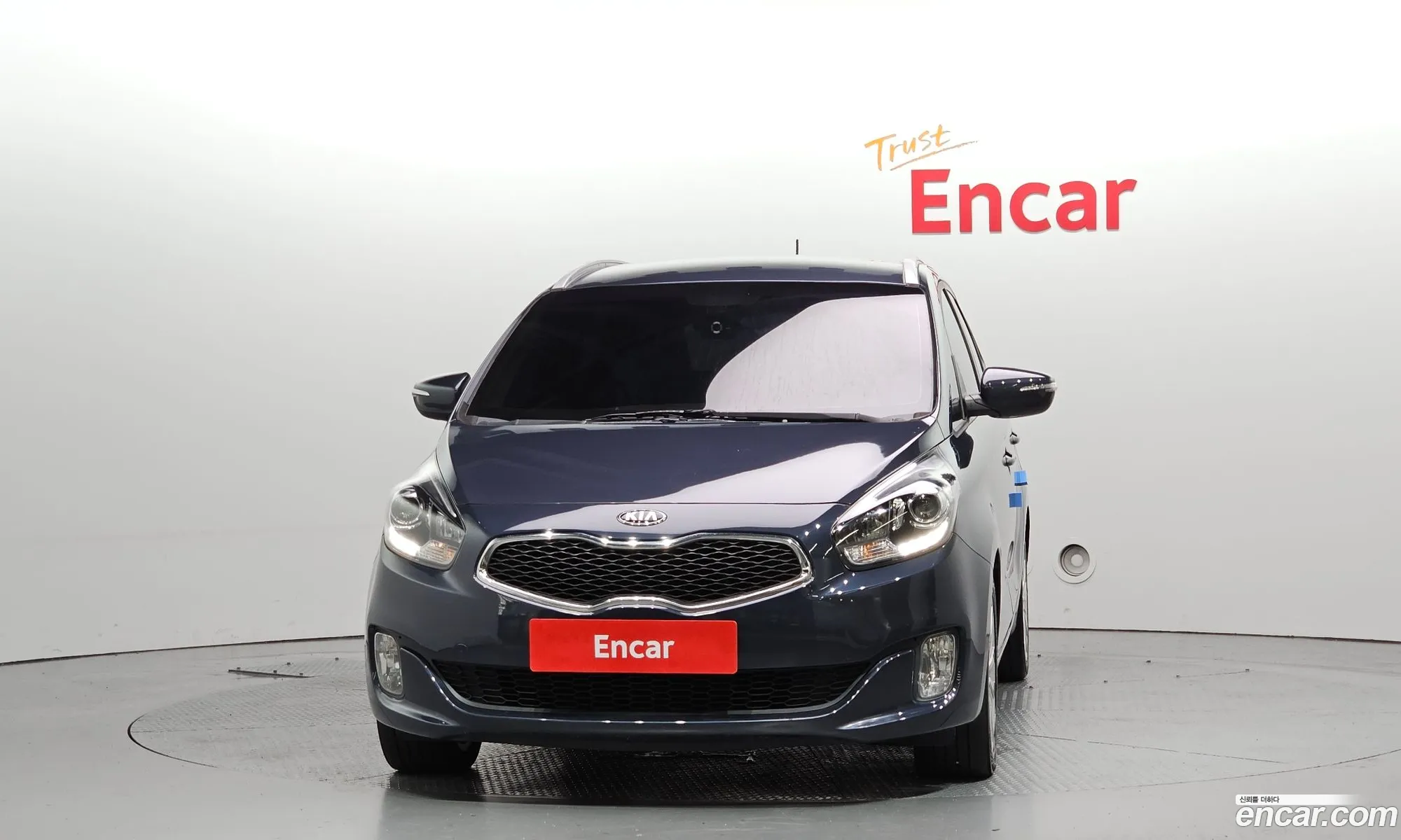Kia Carens 2014 — 11
