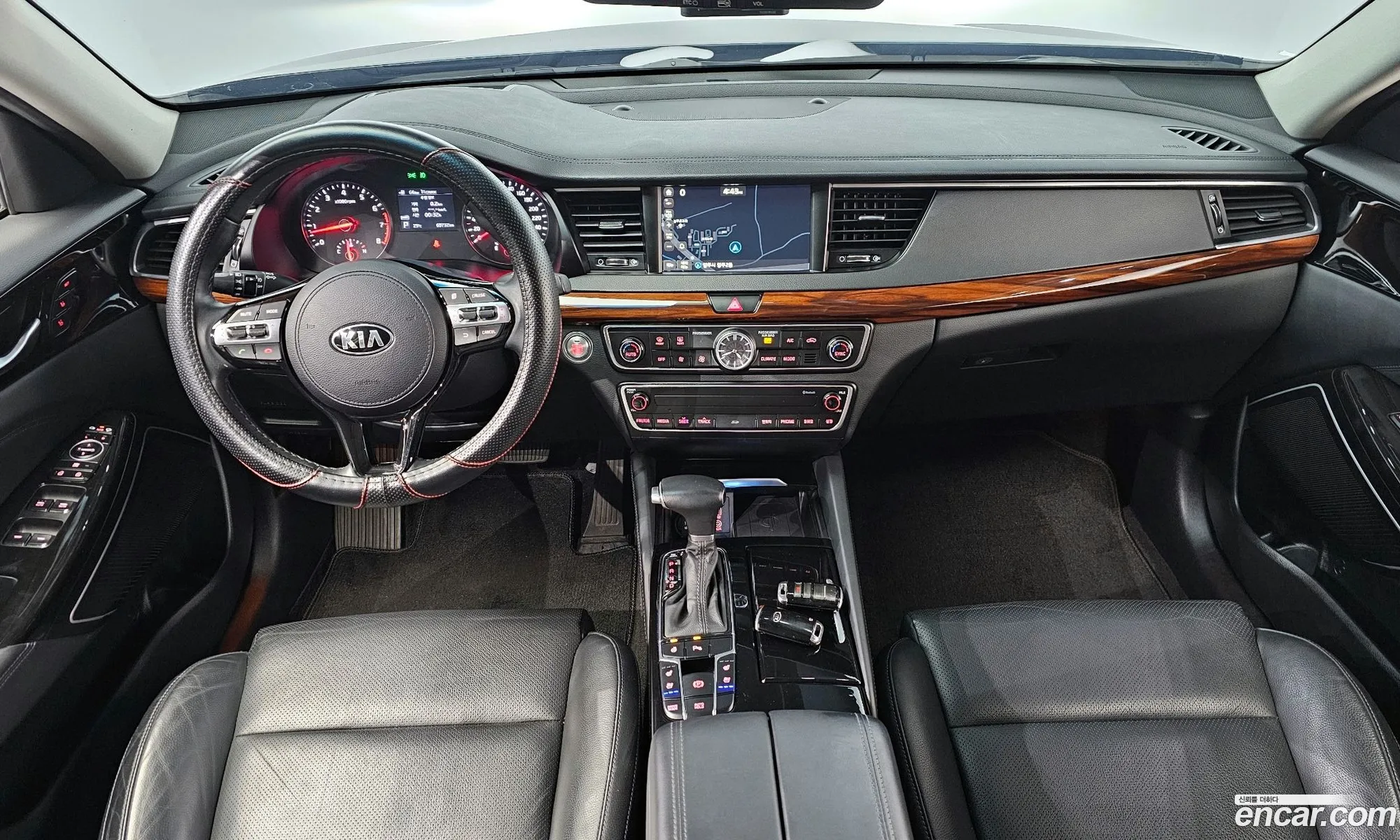 Kia K7 2016 KNALC411BGA027282 — 18