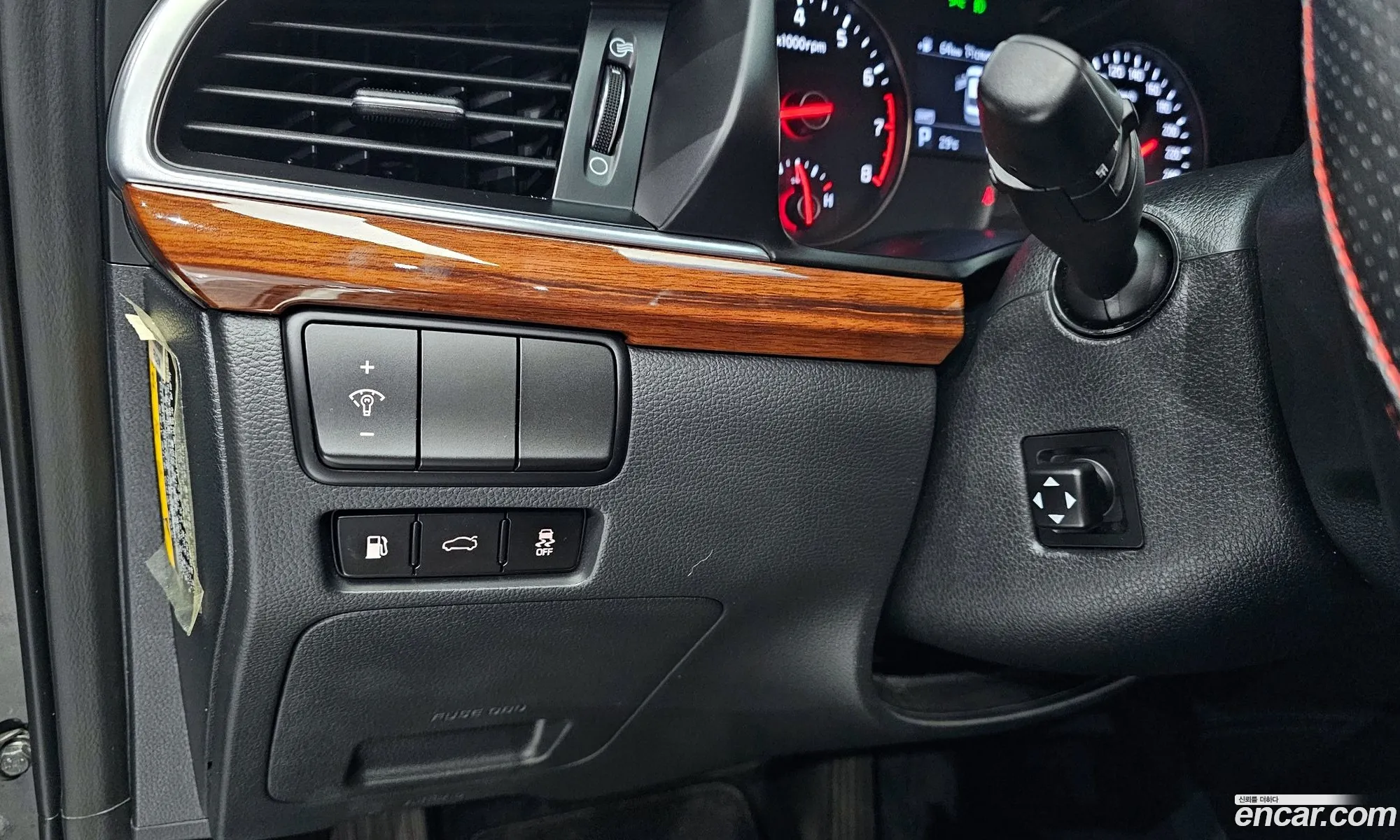 Kia K7 2016 KNALC411BGA027282 — 3